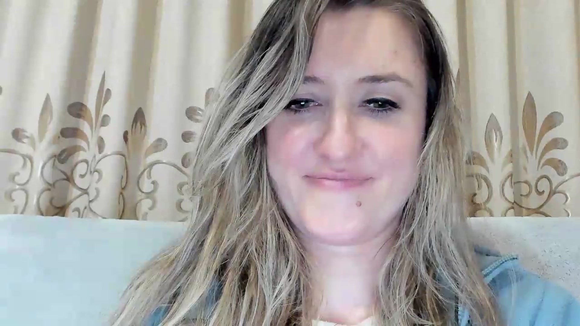 Gallery image thumbnail from BestDream's myfreecams stream on, 04/29/2026, 21:39 image 4 of 20