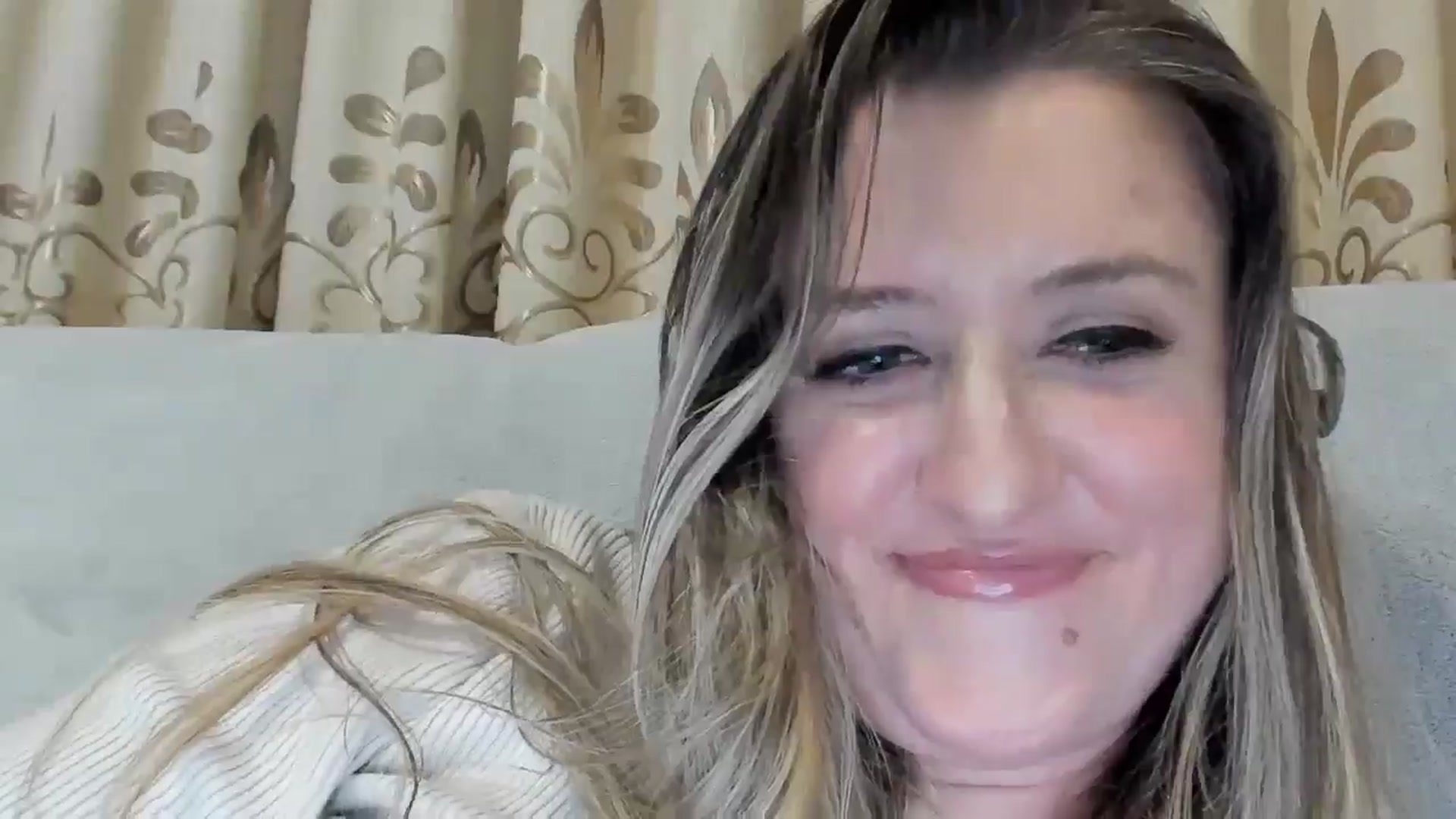 Gallery image thumbnail from BestDream's myfreecams stream on, 05/03/2026, 22:38 image 15 of 20