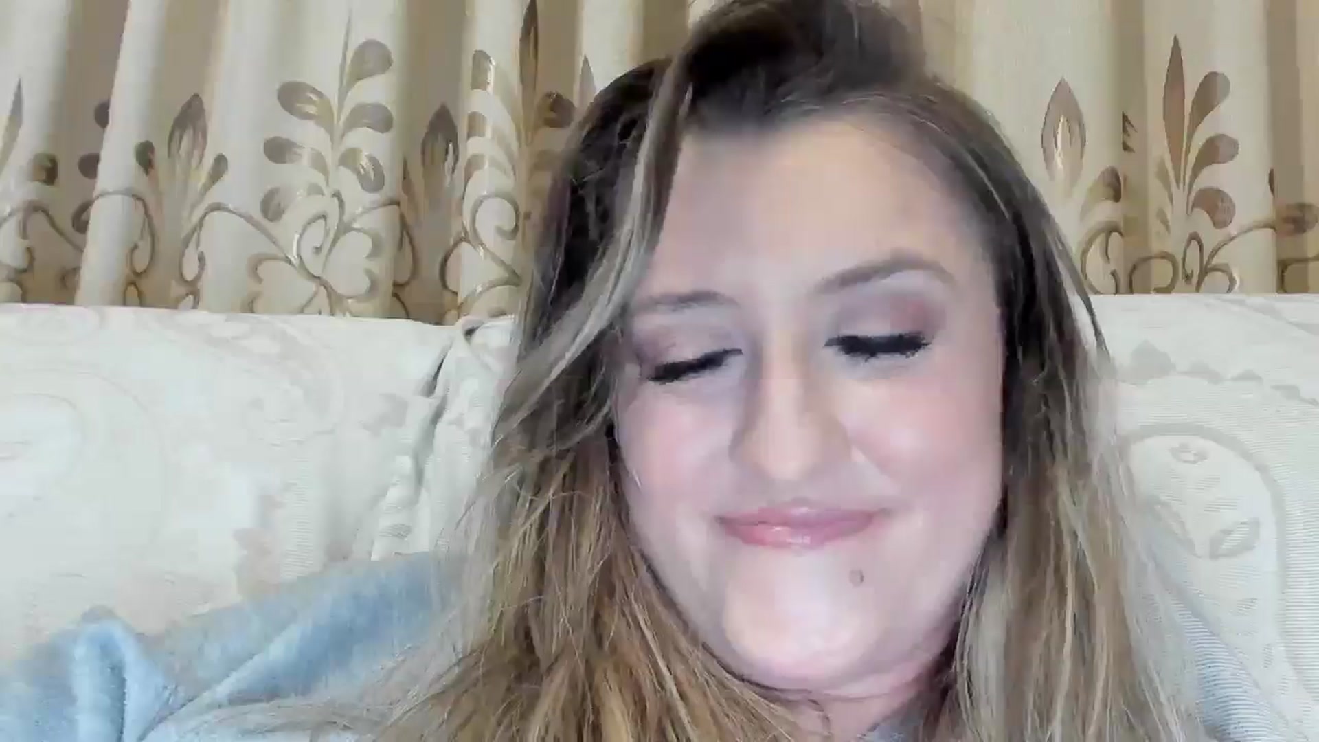 Gallery image thumbnail from BestDream's myfreecams stream on, 05/09/2026, 21:48 image 18 of 20