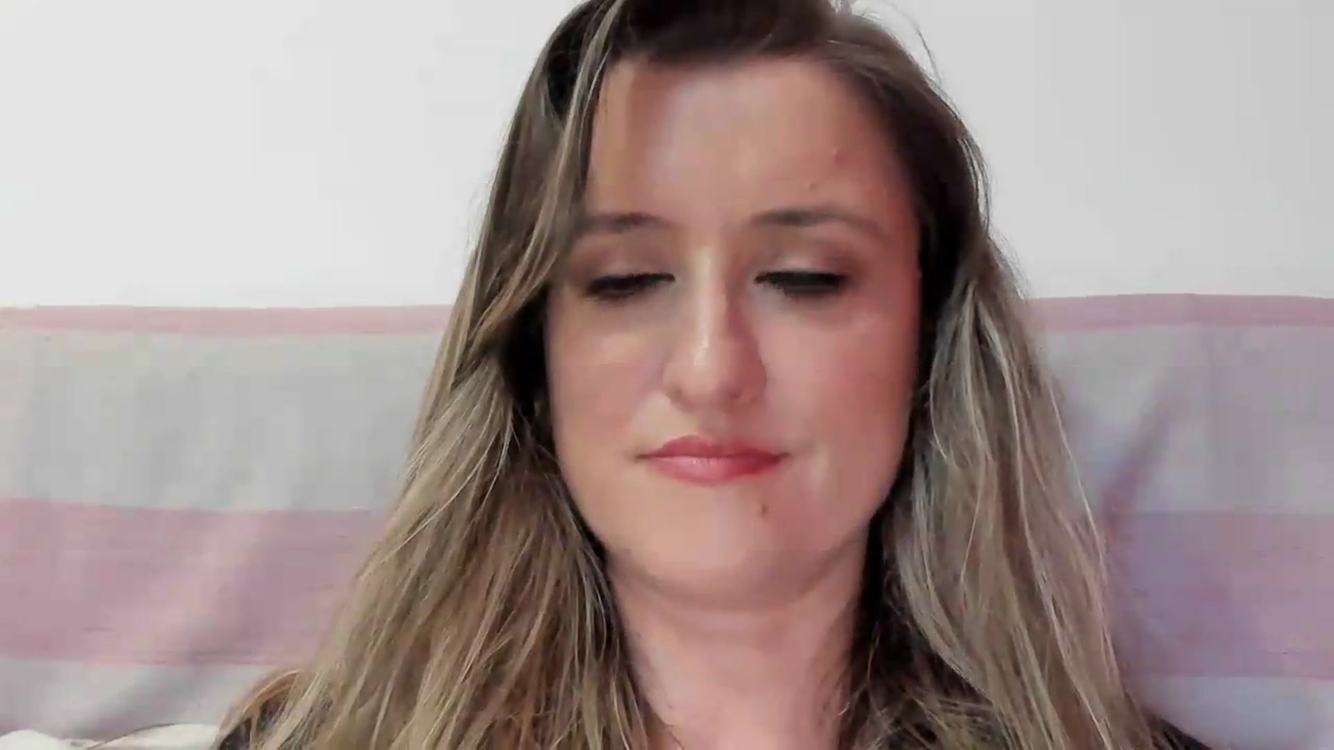 Gallery image thumbnail from BestDream's myfreecams stream on, 05/13/2026, 20:53 image 12 of 20