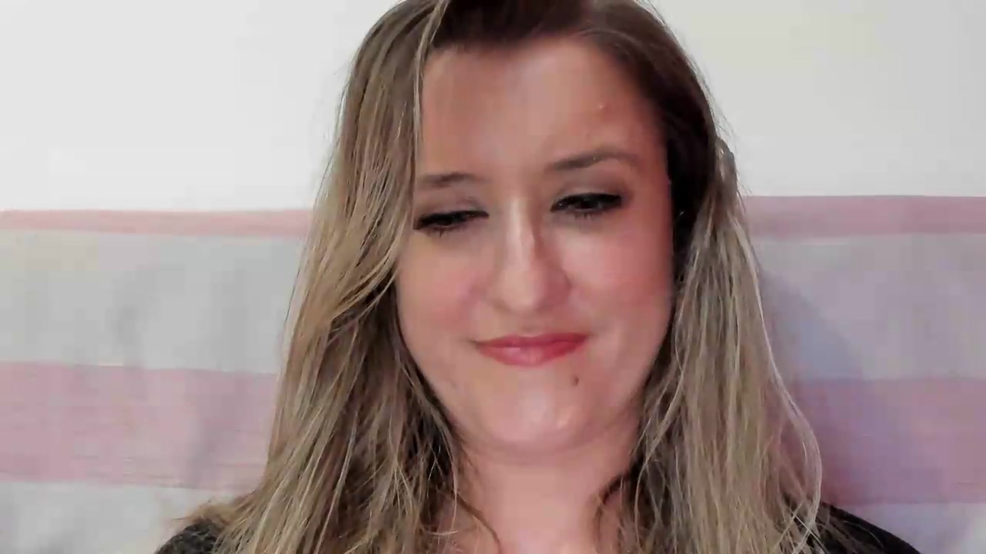 Gallery image thumbnail from BestDream's myfreecams stream on, 05/13/2026, 22:51 image 12 of 20