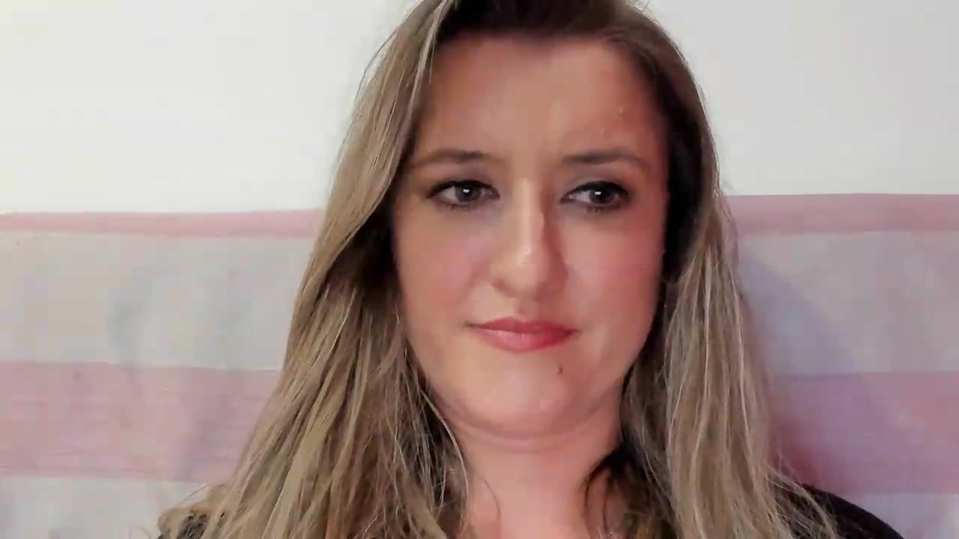 Gallery image thumbnail from BestDream's myfreecams stream on, 05/13/2026, 22:51 image 4 of 20