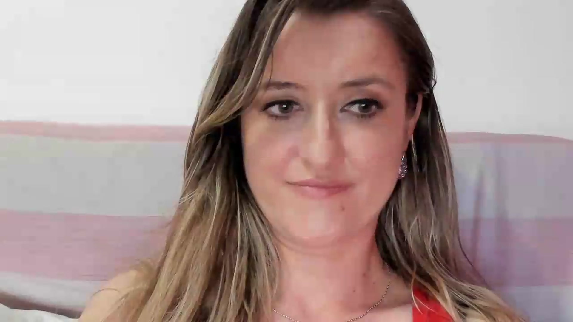 Gallery image thumbnail from BestDream's myfreecams stream on, 05/14/2026, 19:32 image 20 of 20