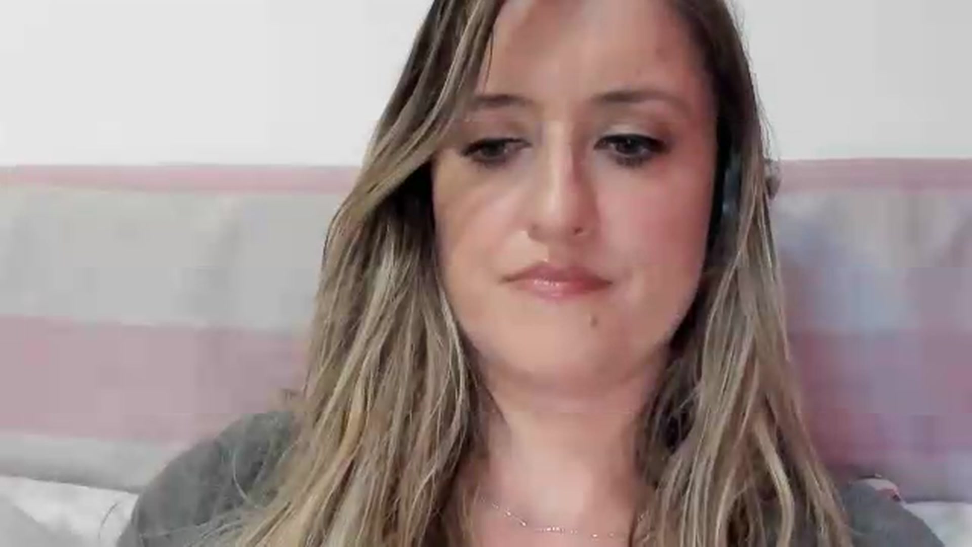 Gallery image thumbnail from BestDream's myfreecams stream on, 05/14/2026, 22:13 image 16 of 20