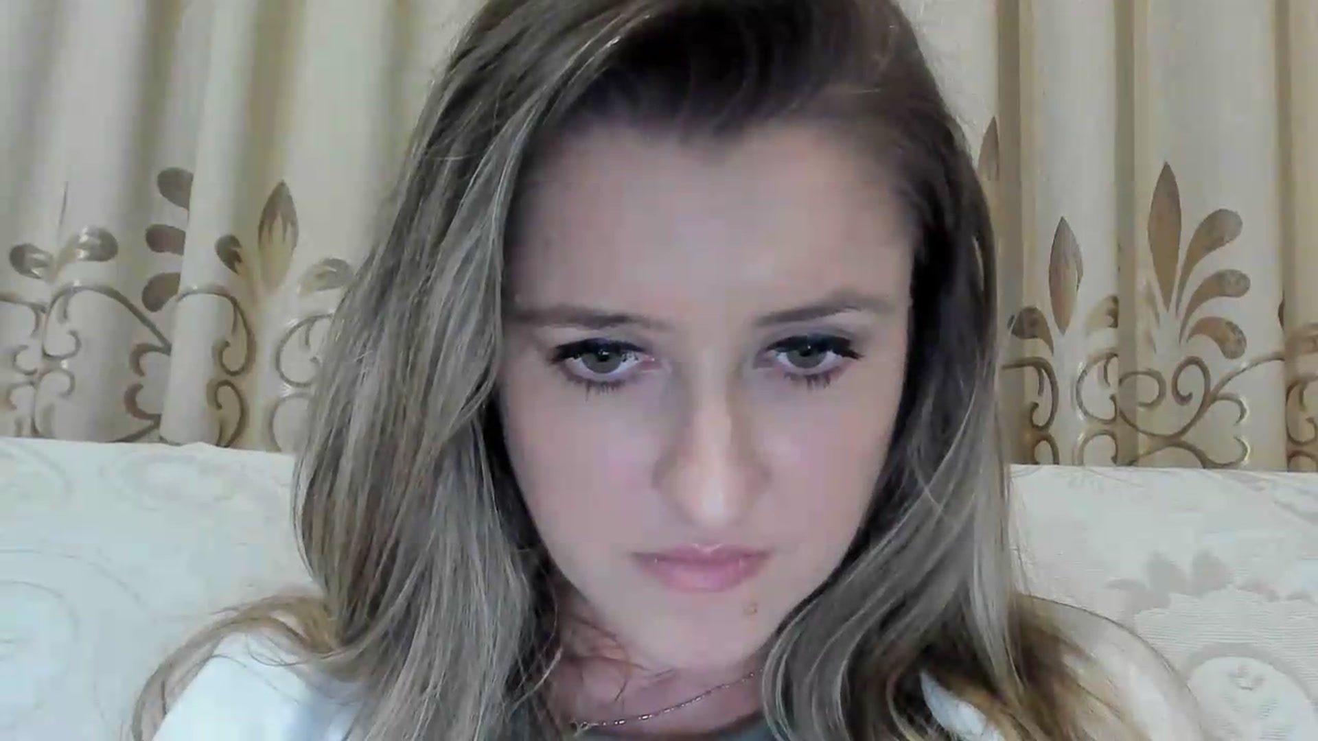 Gallery image thumbnail from BestDream's myfreecams stream on, 05/16/2026, 21:56 image 12 of 20