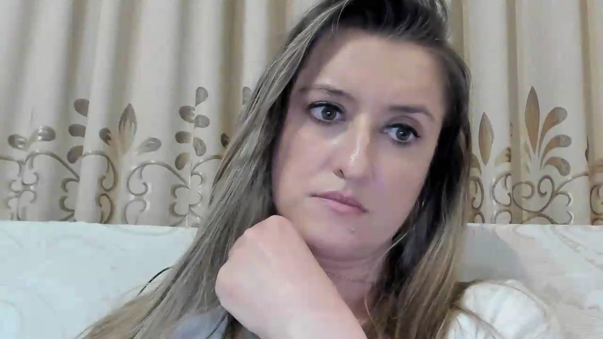 Gallery image thumbnail from BestDream's myfreecams stream on, 05/16/2026, 23:11 image 6 of 20