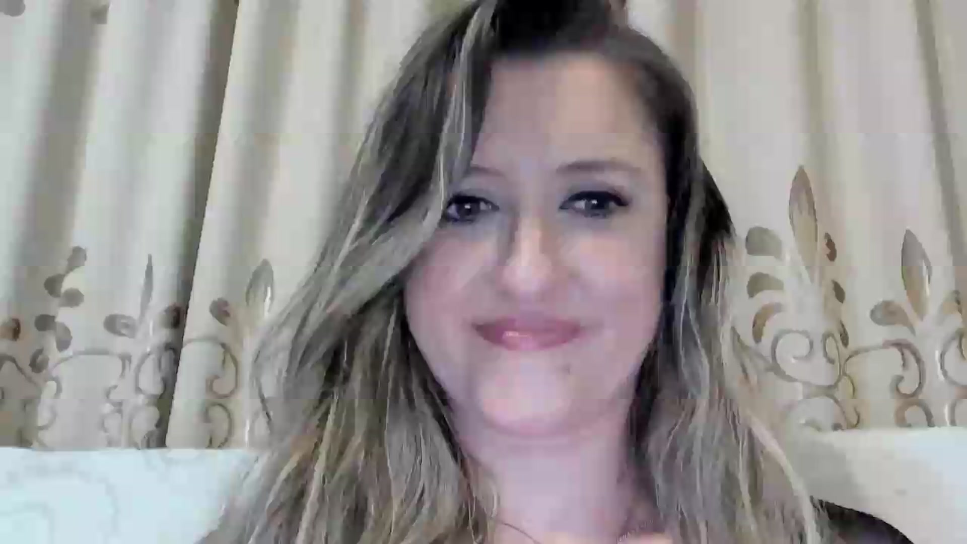 Gallery image thumbnail from BestDream's myfreecams stream on, 05/17/2026, 22:40 image 3 of 20