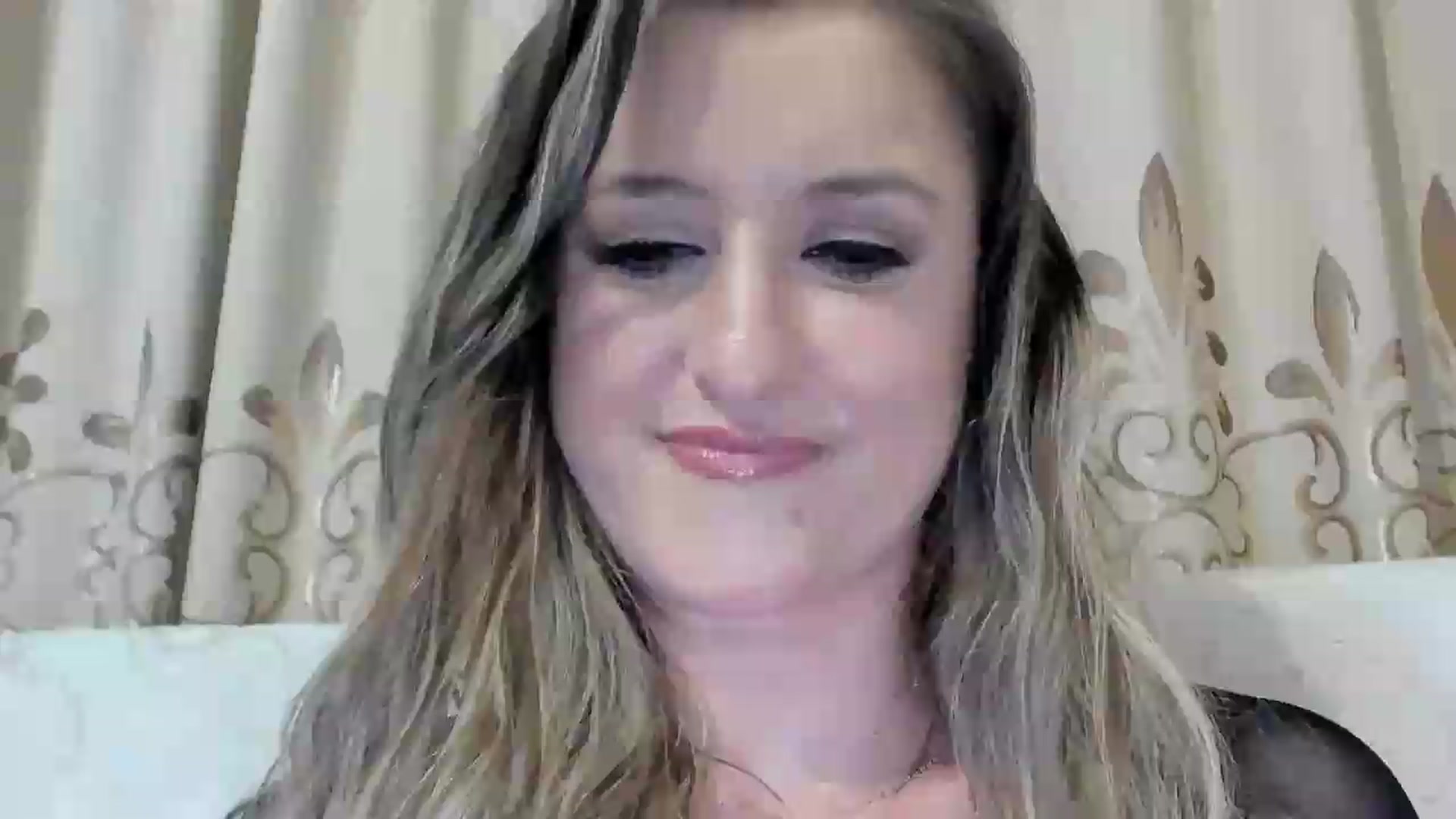 Gallery image thumbnail from BestDream's myfreecams stream on, 05/17/2026, 22:40 image 5 of 20