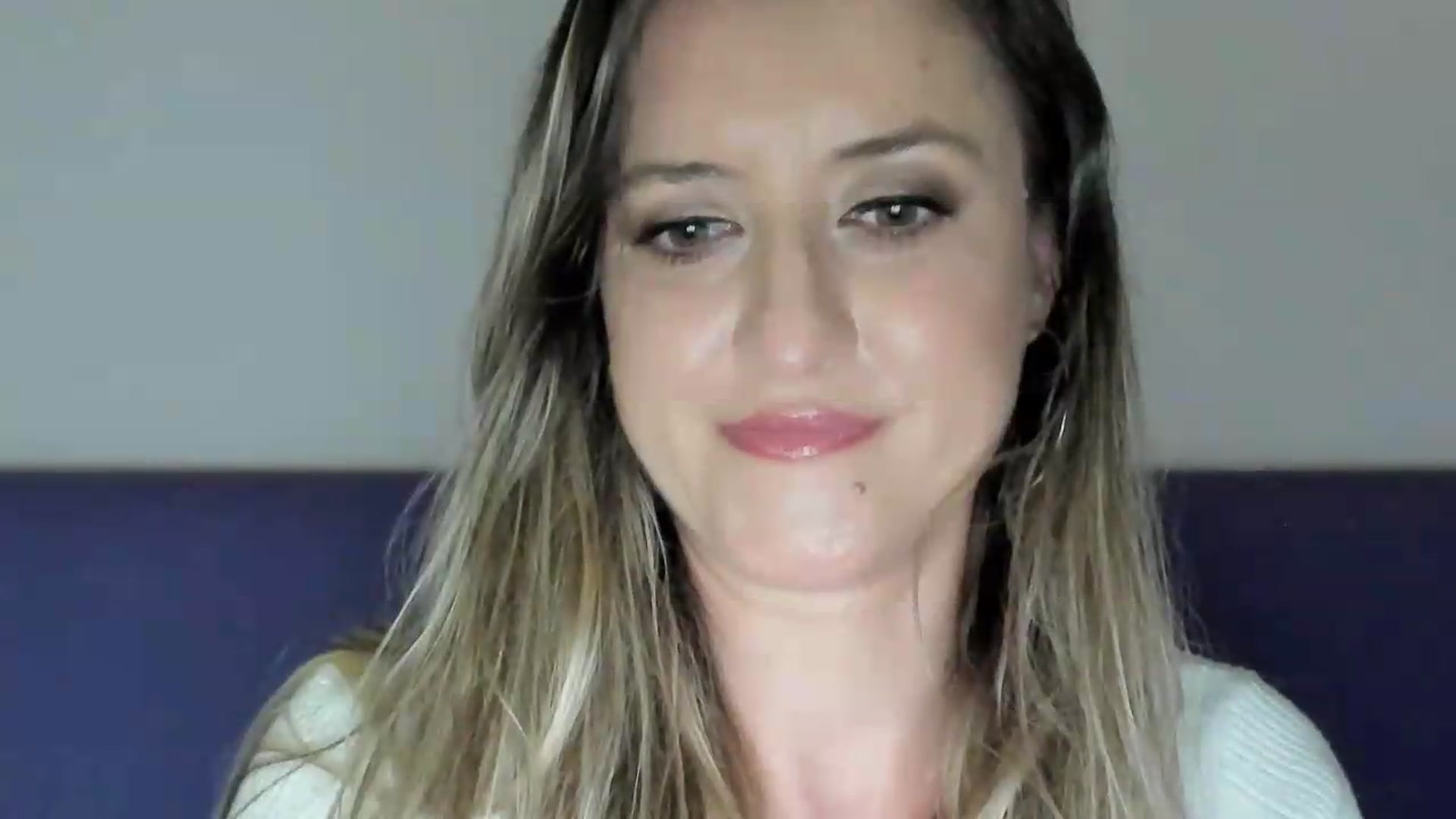 Gallery image thumbnail from BestDream's myfreecams stream on, 05/23/2026, 21:25 image 5 of 20