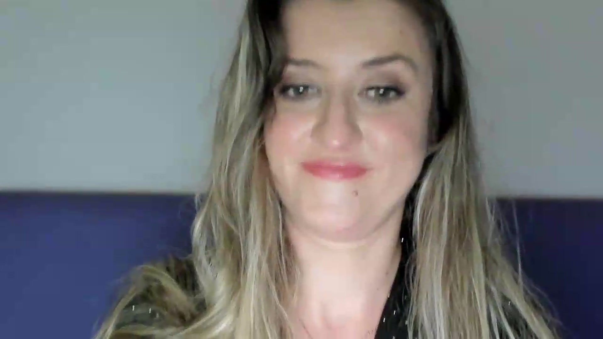Gallery image thumbnail from BestDream's myfreecams stream on, 05/24/2026, 23:23 image 4 of 20