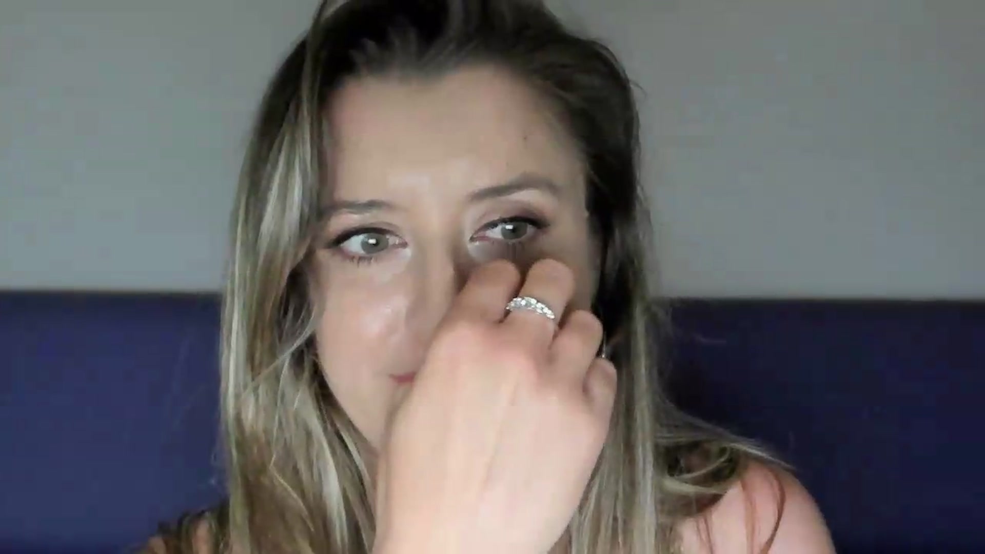 Gallery image thumbnail from BestDream's myfreecams stream on, 05/26/2026, 21:28 image 9 of 20