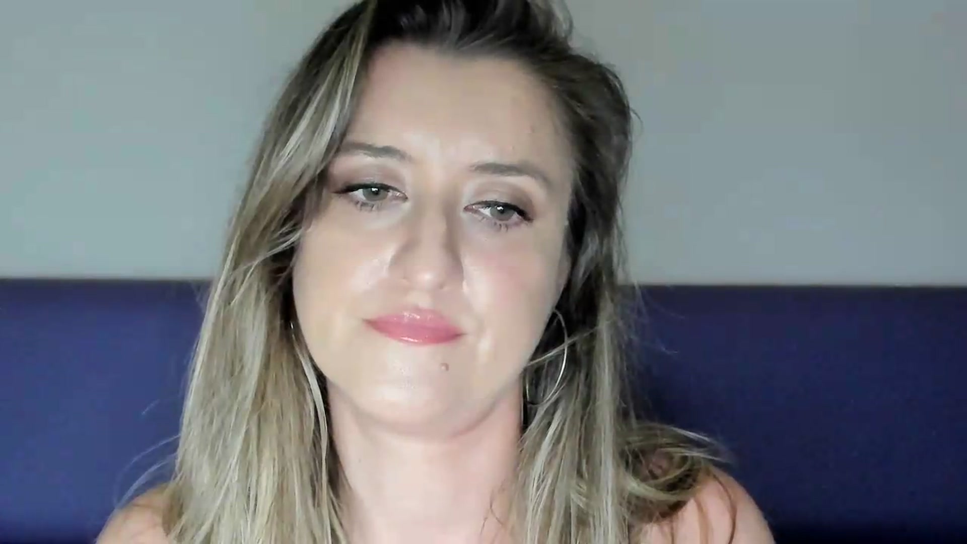 Gallery image thumbnail from BestDream's myfreecams stream on, 05/26/2026, 21:28 image 2 of 20