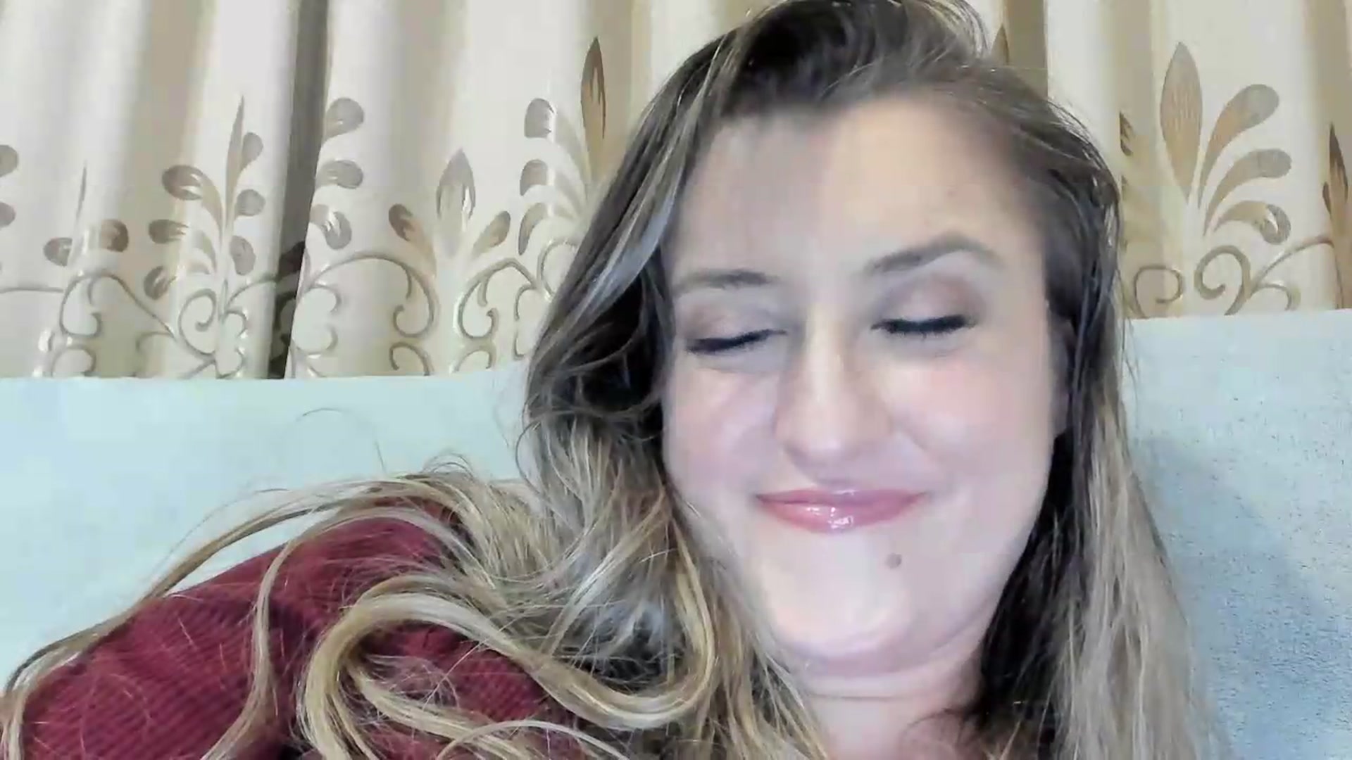 Gallery image thumbnail from BestDream's myfreecams stream on, 06/09/2026, 01:17 image 6 of 20