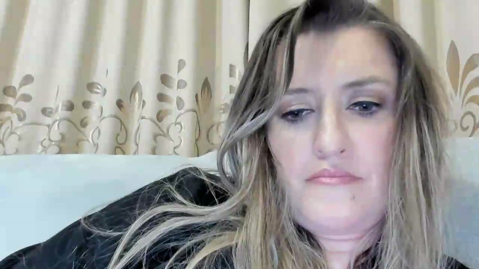 Gallery image thumbnail from BestDream's myfreecams stream on, 06/11/2026, 24:08 image 12 of 20