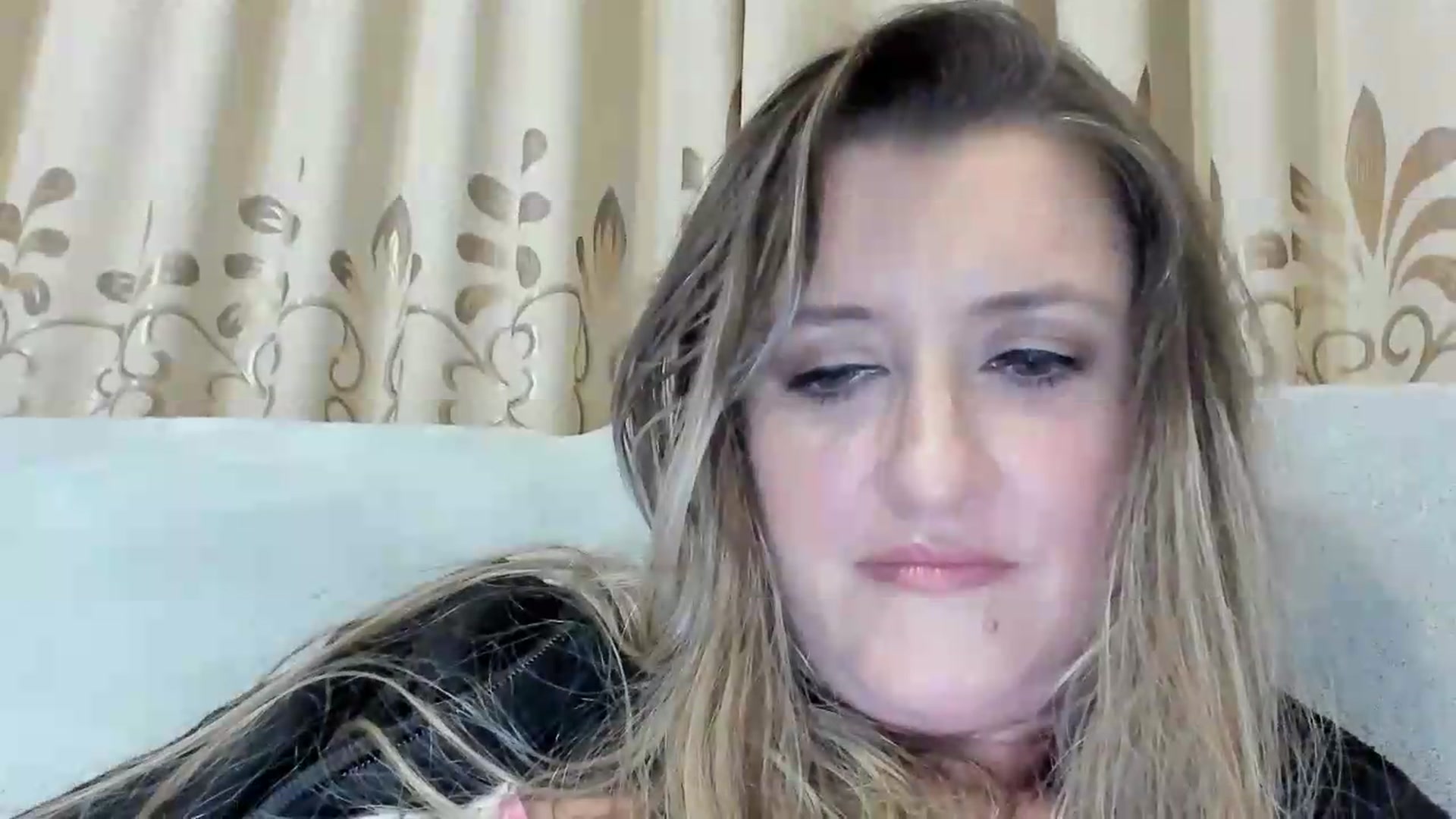 Gallery image thumbnail from BestDream's myfreecams stream on, 06/11/2026, 24:08 image 16 of 20
