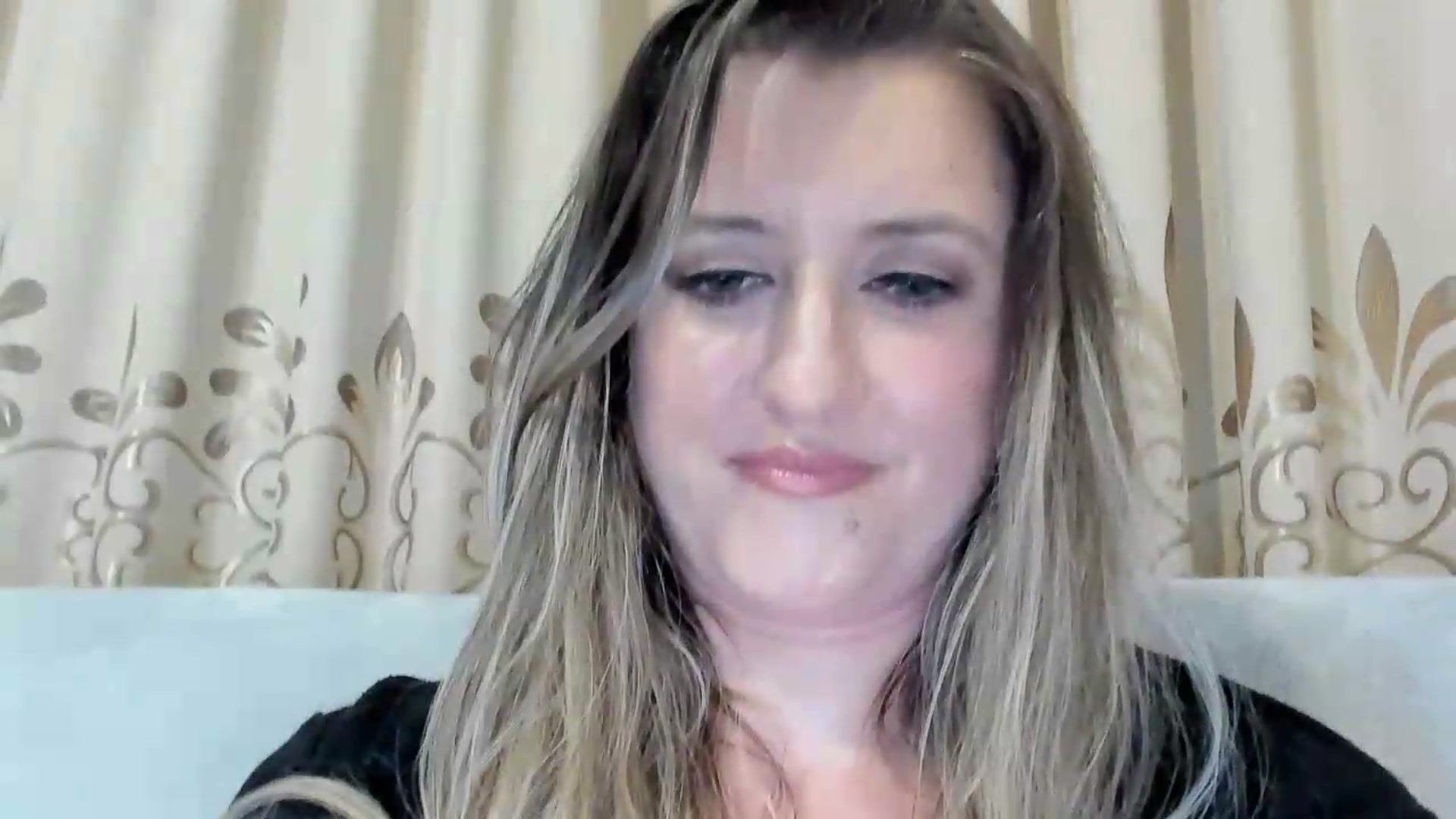 Gallery image thumbnail from BestDream's myfreecams stream on, 06/11/2026, 24:08 image 6 of 20