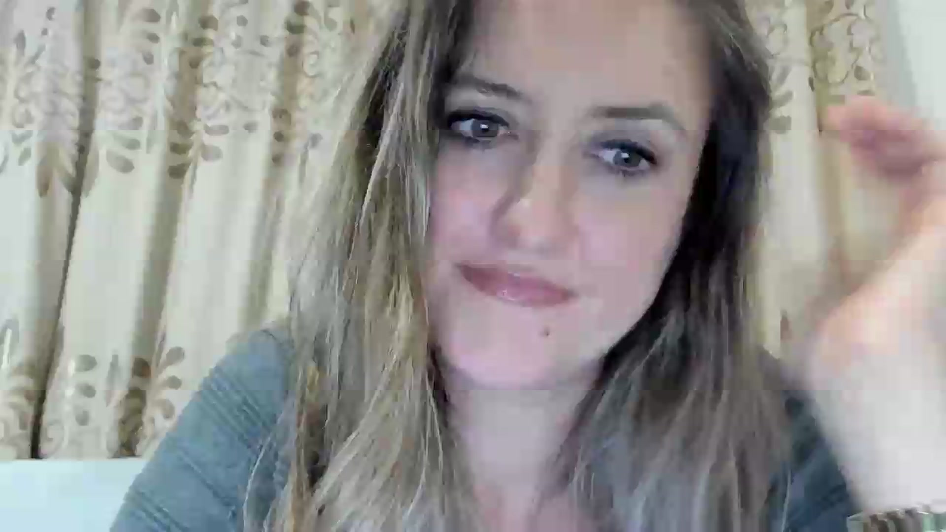 Gallery image thumbnail from BestDream's myfreecams stream on, 06/14/2026, 24:11 image 3 of 20