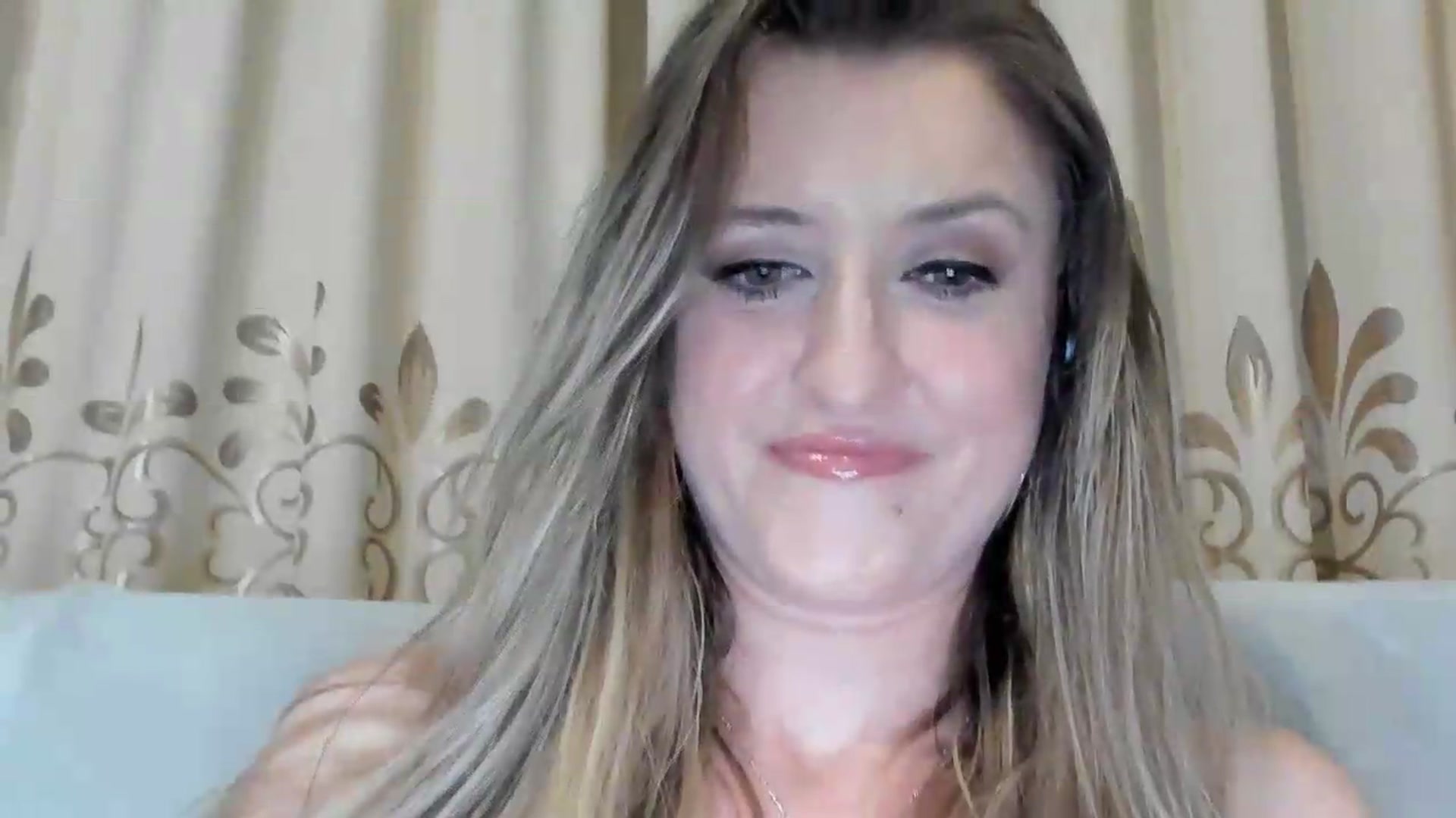 Gallery image thumbnail from BestDream's myfreecams stream on, 06/15/2026, 22:17 image 11 of 20
