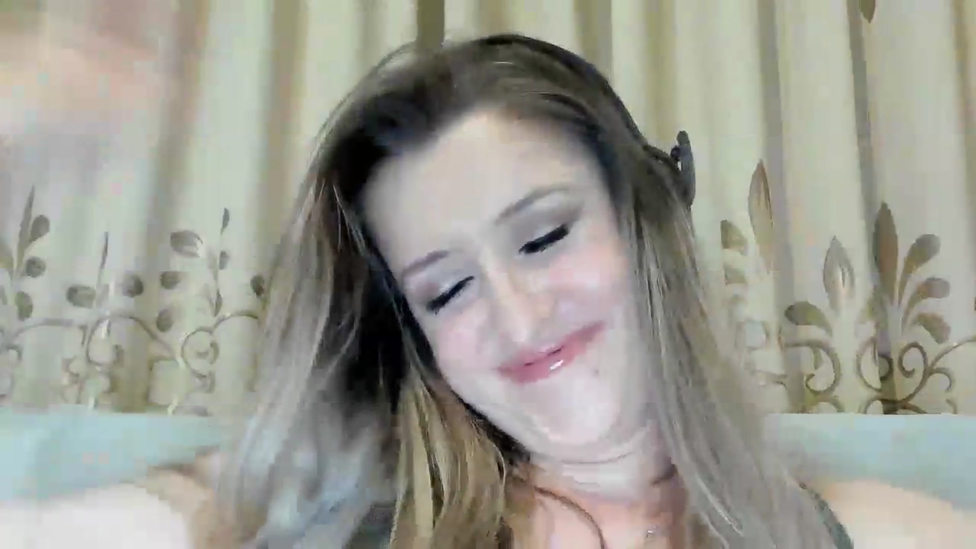 Gallery image thumbnail from BestDream's myfreecams stream on, 06/15/2026, 22:17 image 14 of 20