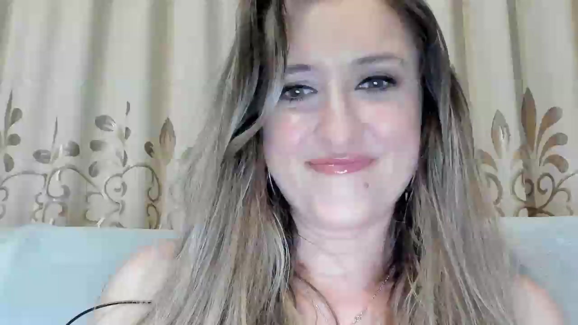 Gallery image thumbnail from BestDream's myfreecams stream on, 06/15/2026, 22:17 image 5 of 20
