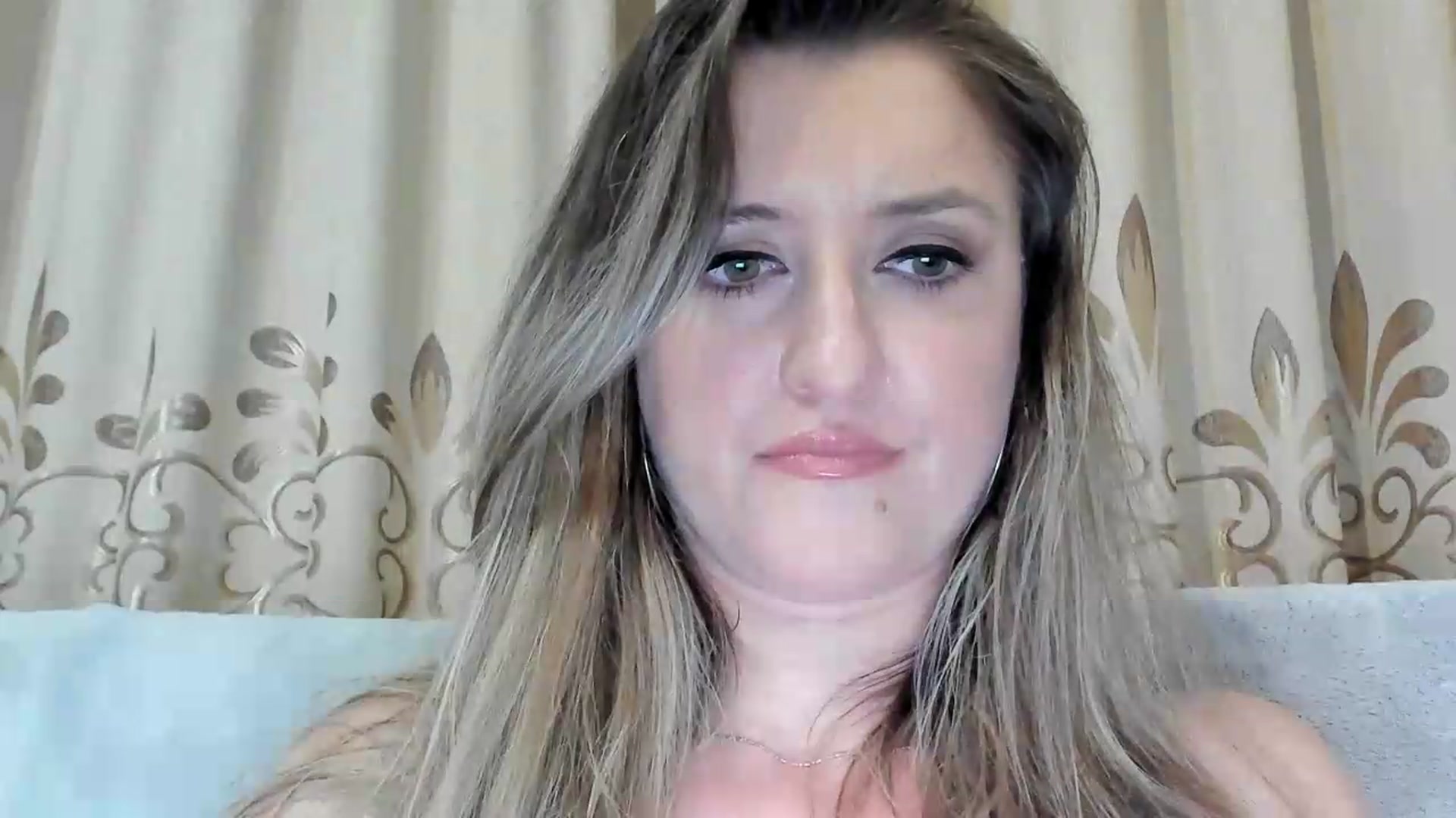 Gallery image thumbnail from BestDream's myfreecams stream on, 06/15/2026, 23:17 image 7 of 20