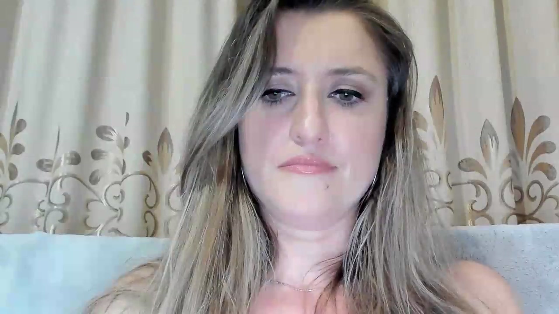 Gallery image thumbnail from BestDream's myfreecams stream on, 06/15/2026, 23:17 image 6 of 20