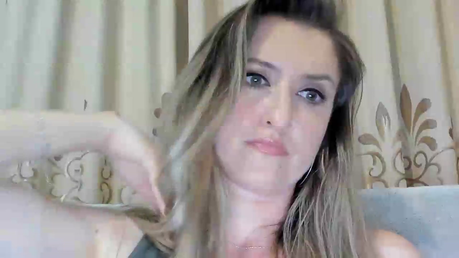 Gallery image thumbnail from BestDream's myfreecams stream on, 06/15/2026, 23:17 image 14 of 20