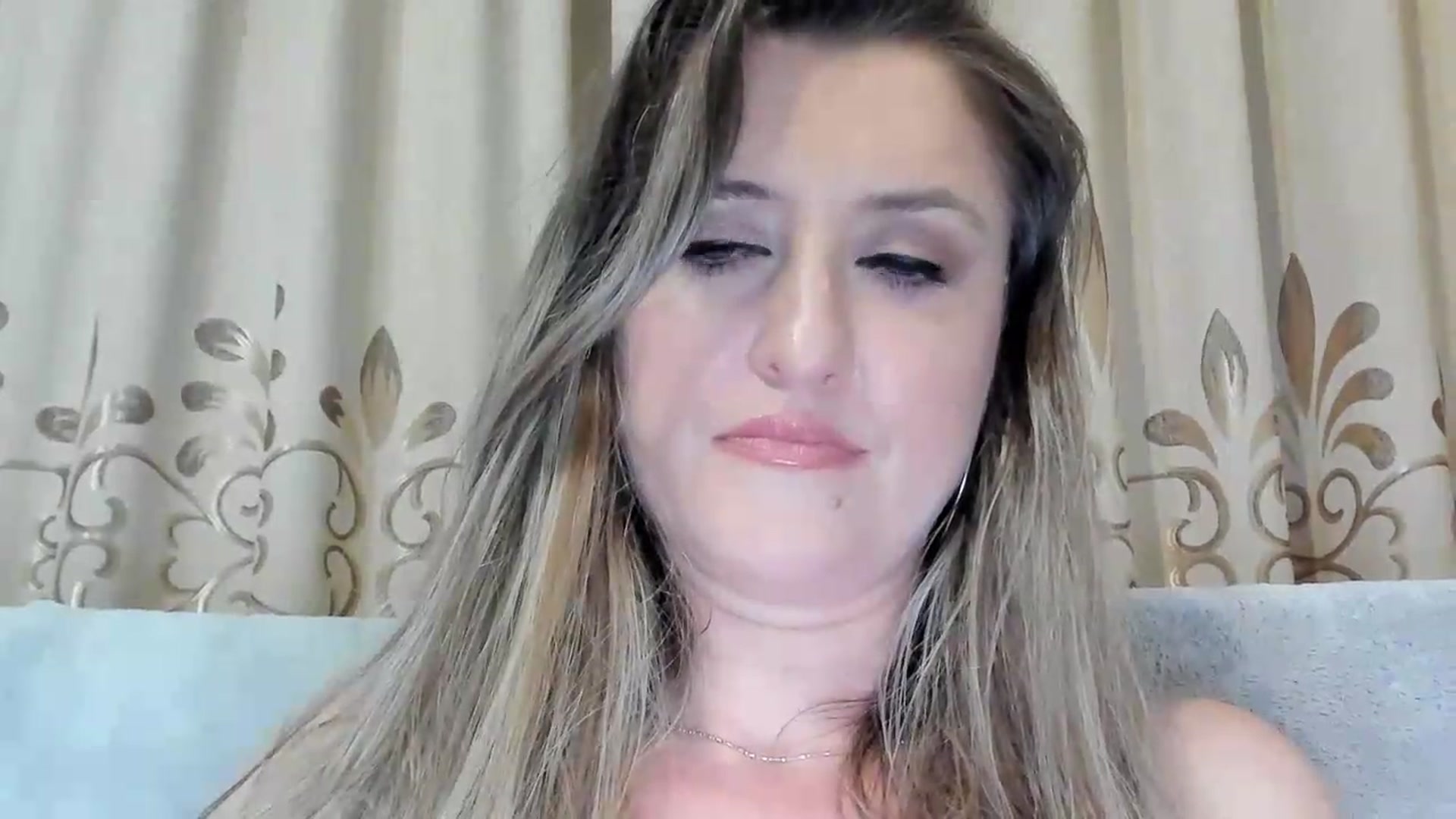 Gallery image thumbnail from BestDream's myfreecams stream on, 06/15/2026, 23:17 image 20 of 20