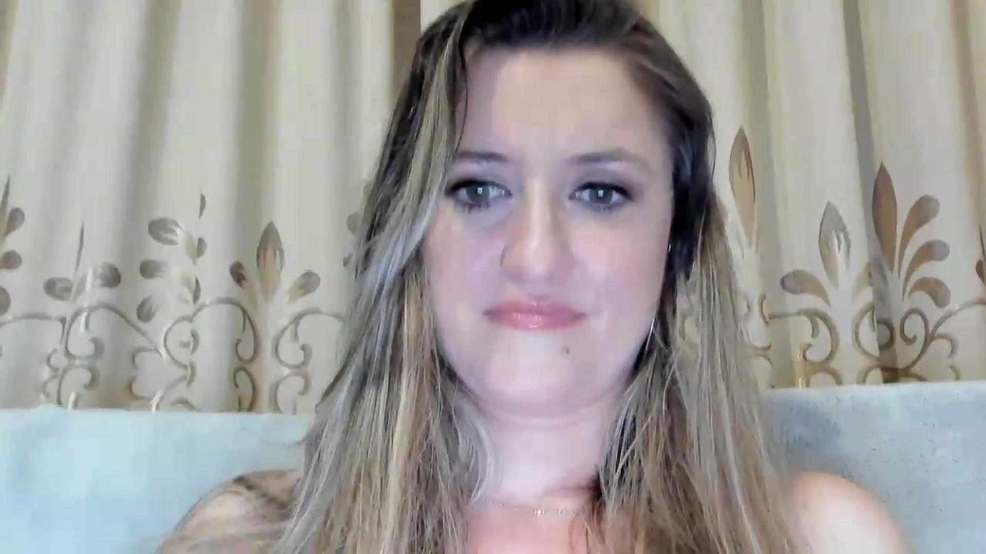 Gallery image thumbnail from BestDream's myfreecams stream on, 06/16/2026, 24:00 image 15 of 20