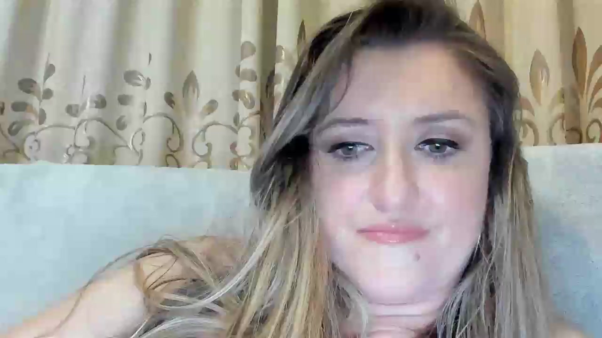 Gallery image thumbnail from BestDream's myfreecams stream on, 06/16/2026, 24:32 image 1 of 20