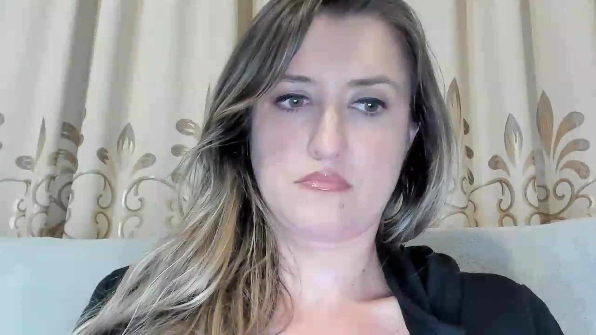 Gallery image thumbnail from BestDream's myfreecams stream on, 06/18/2026, 21:59 image 9 of 20