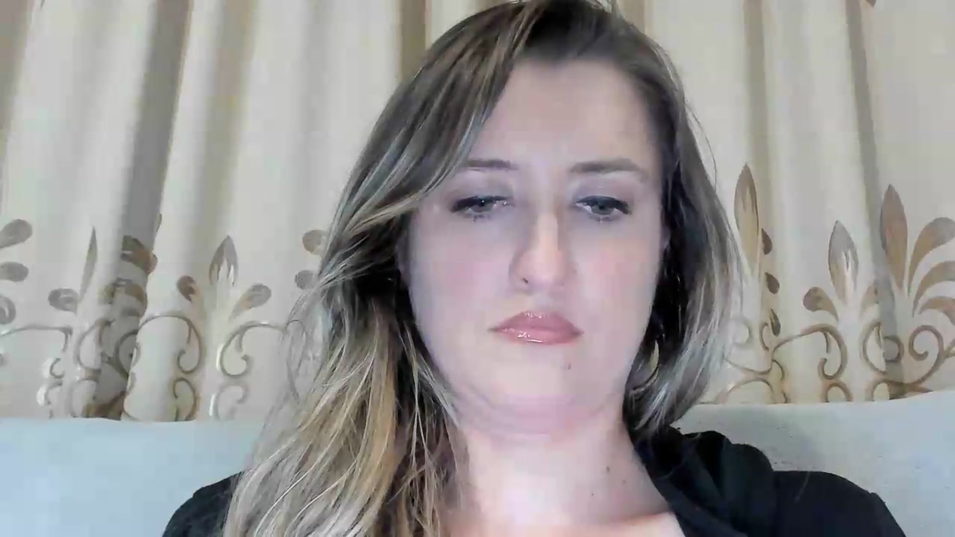 Gallery image thumbnail from BestDream's myfreecams stream on, 06/18/2026, 21:59 image 16 of 20