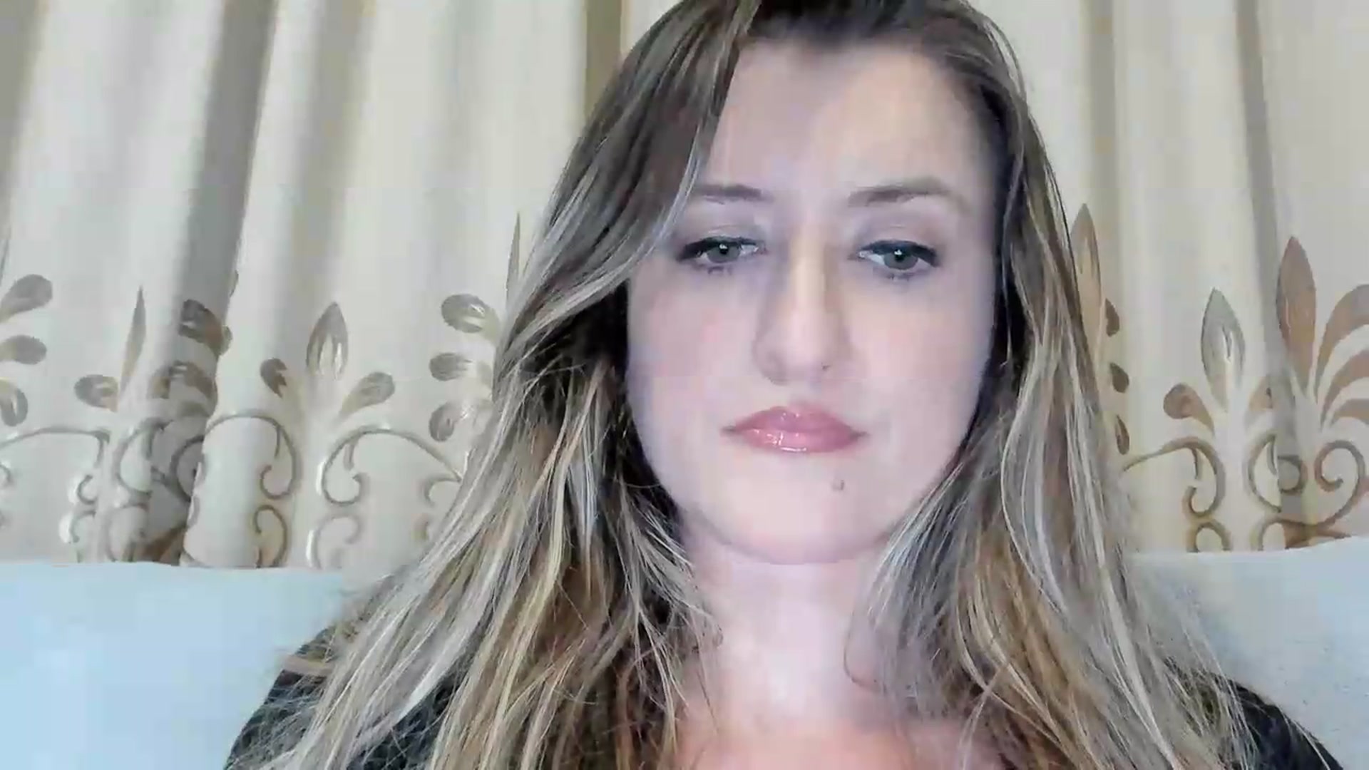 Gallery image thumbnail from BestDream's myfreecams stream on, 06/18/2026, 21:59 image 20 of 20