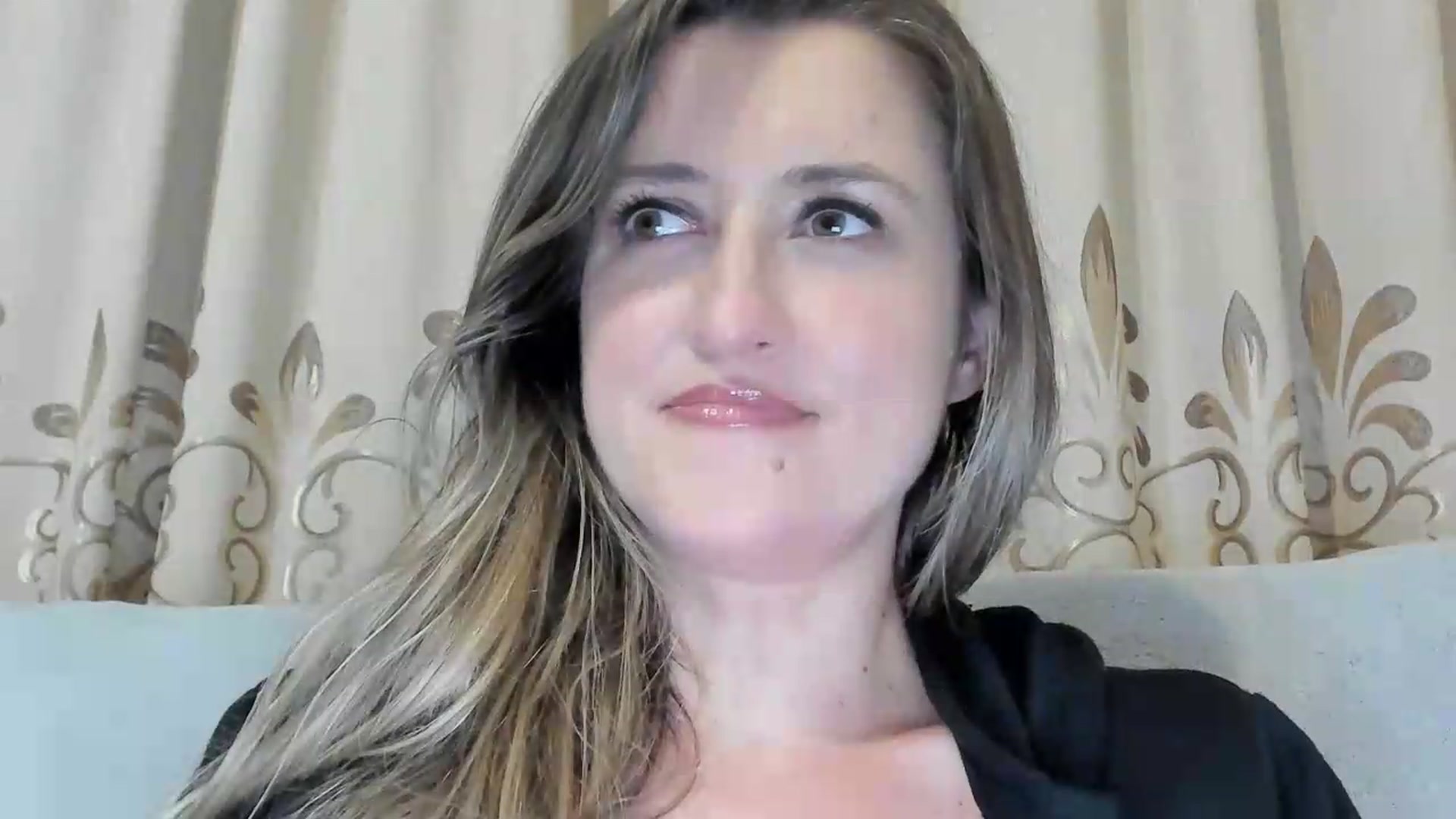 Gallery image thumbnail from BestDream's myfreecams stream on, 06/18/2026, 21:59 image 4 of 20
