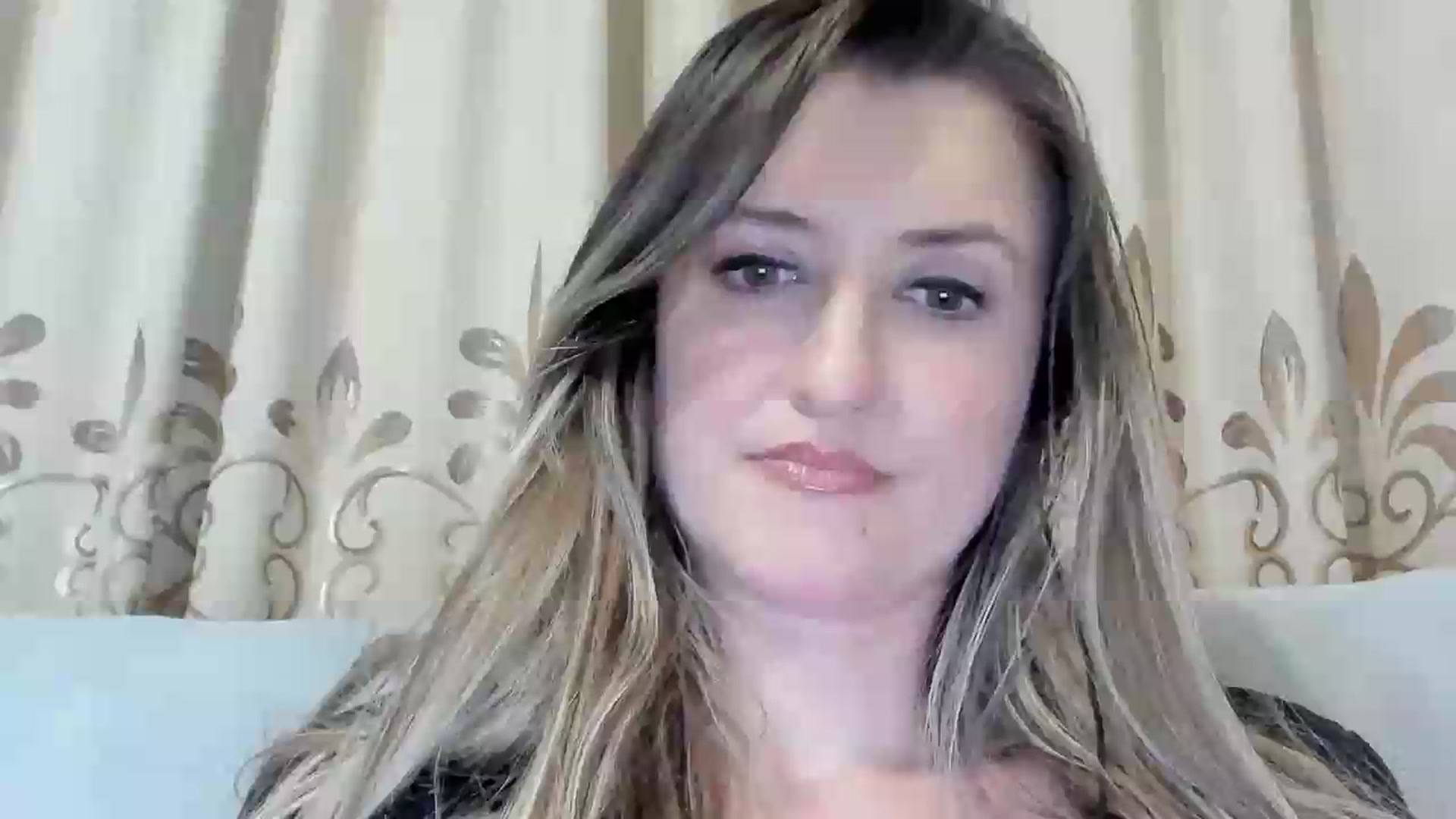 Gallery image thumbnail from BestDream's myfreecams stream on, 06/18/2026, 22:27 image 13 of 20