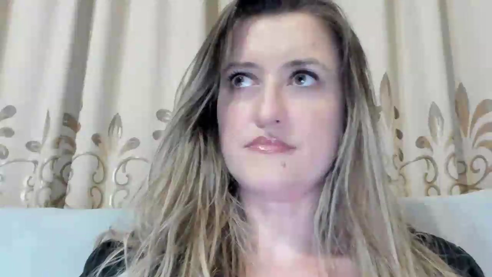Gallery image thumbnail from BestDream's myfreecams stream on, 06/18/2026, 22:27 image 8 of 20