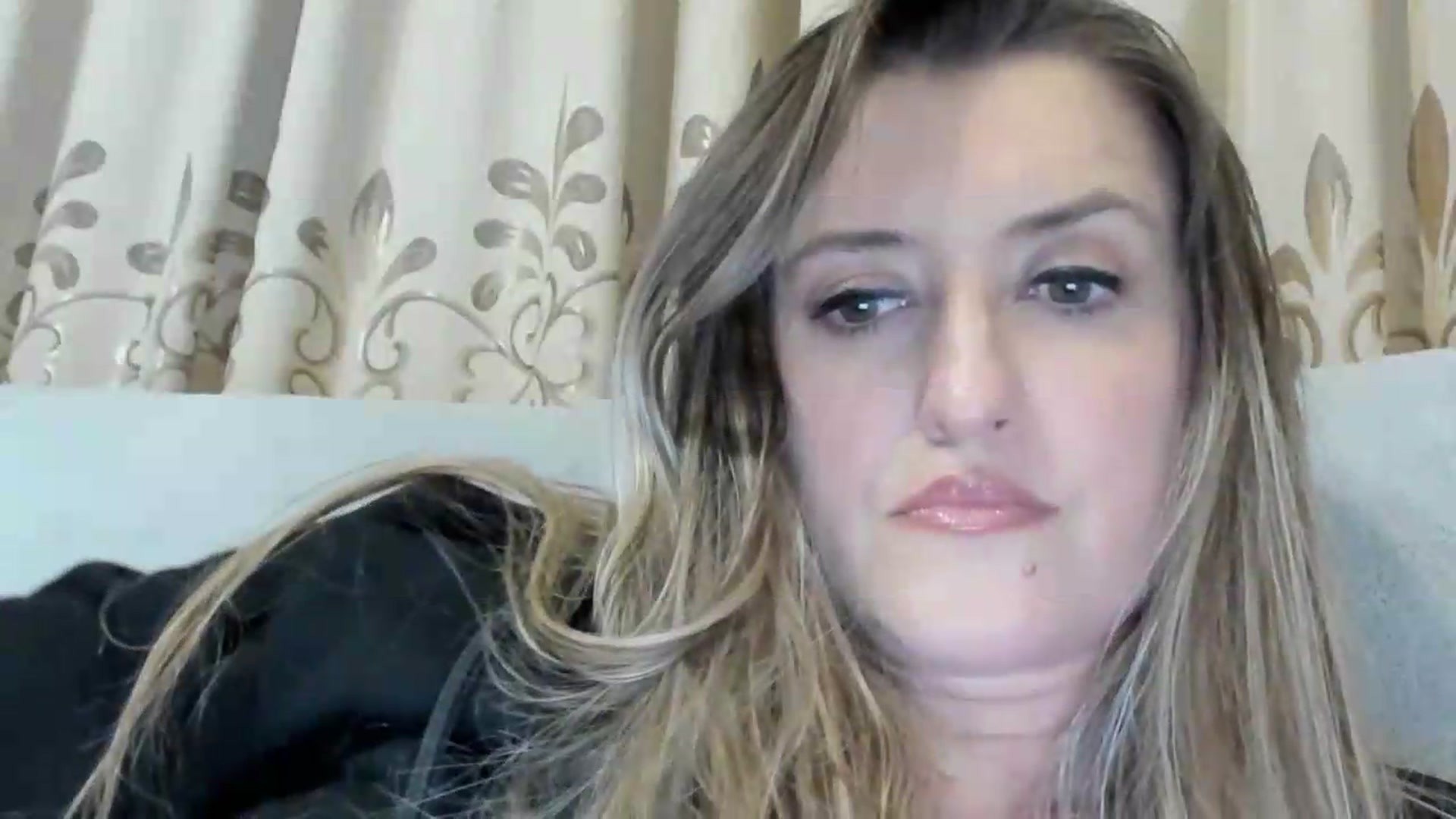 Gallery image thumbnail from BestDream's myfreecams stream on, 06/18/2026, 22:52 image 16 of 20