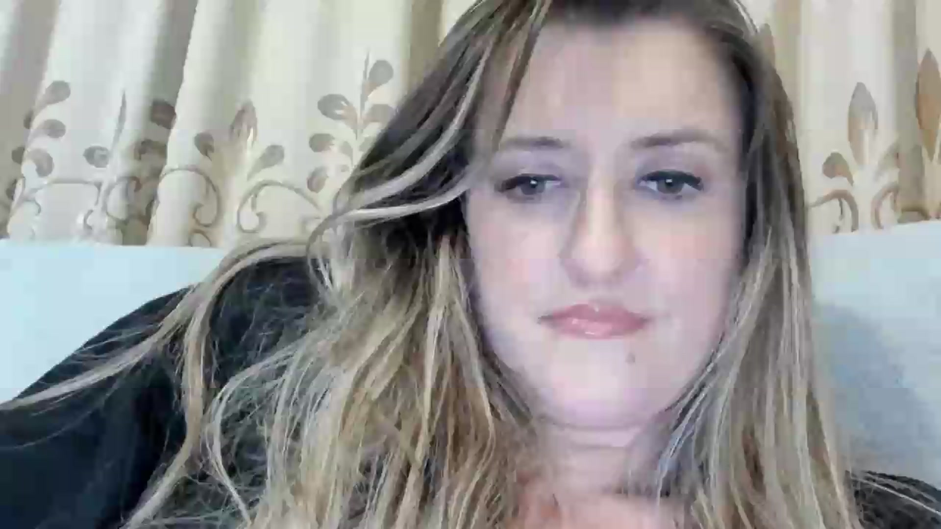 Gallery image thumbnail from BestDream's myfreecams stream on, 06/18/2026, 22:52 image 12 of 20