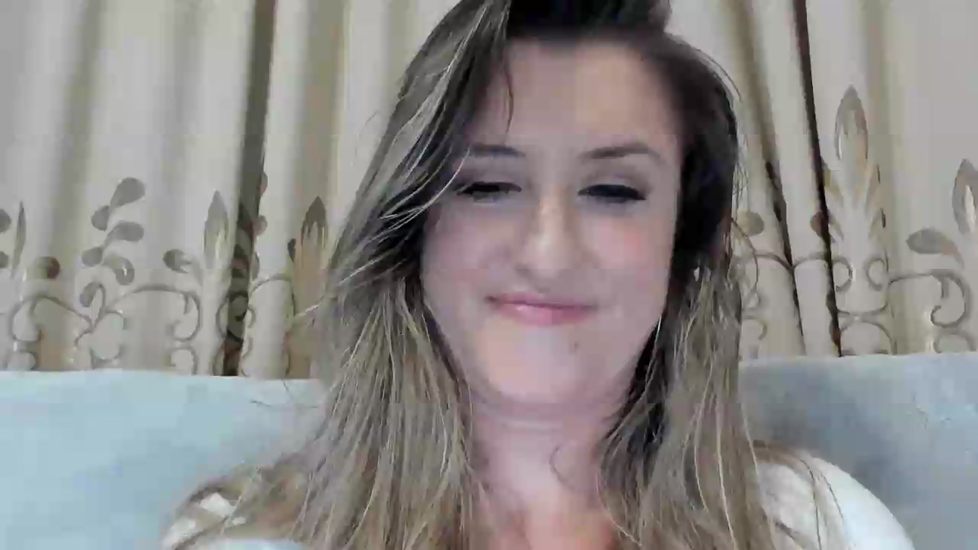 Gallery image thumbnail from BestDream's myfreecams stream on, 06/20/2026, 24:25 image 20 of 20