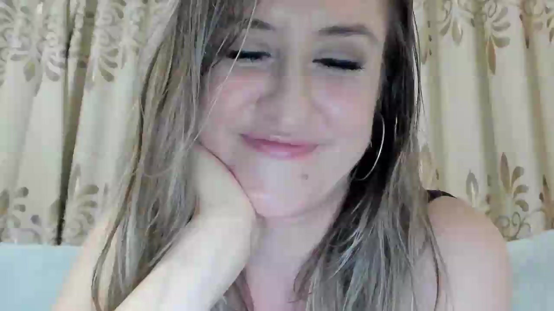 Gallery image thumbnail from BestDream's myfreecams stream on, 06/20/2026, 24:25 image 3 of 20