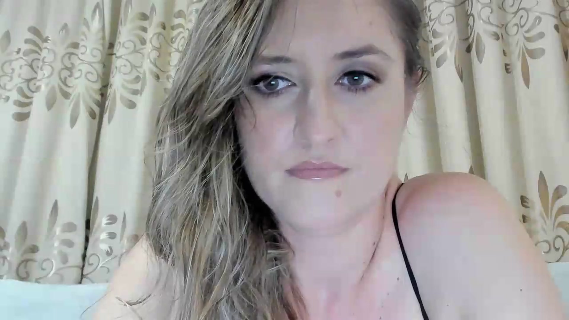 Gallery image thumbnail from BestDream's myfreecams stream on, 06/20/2026, 21:46 image 2 of 20