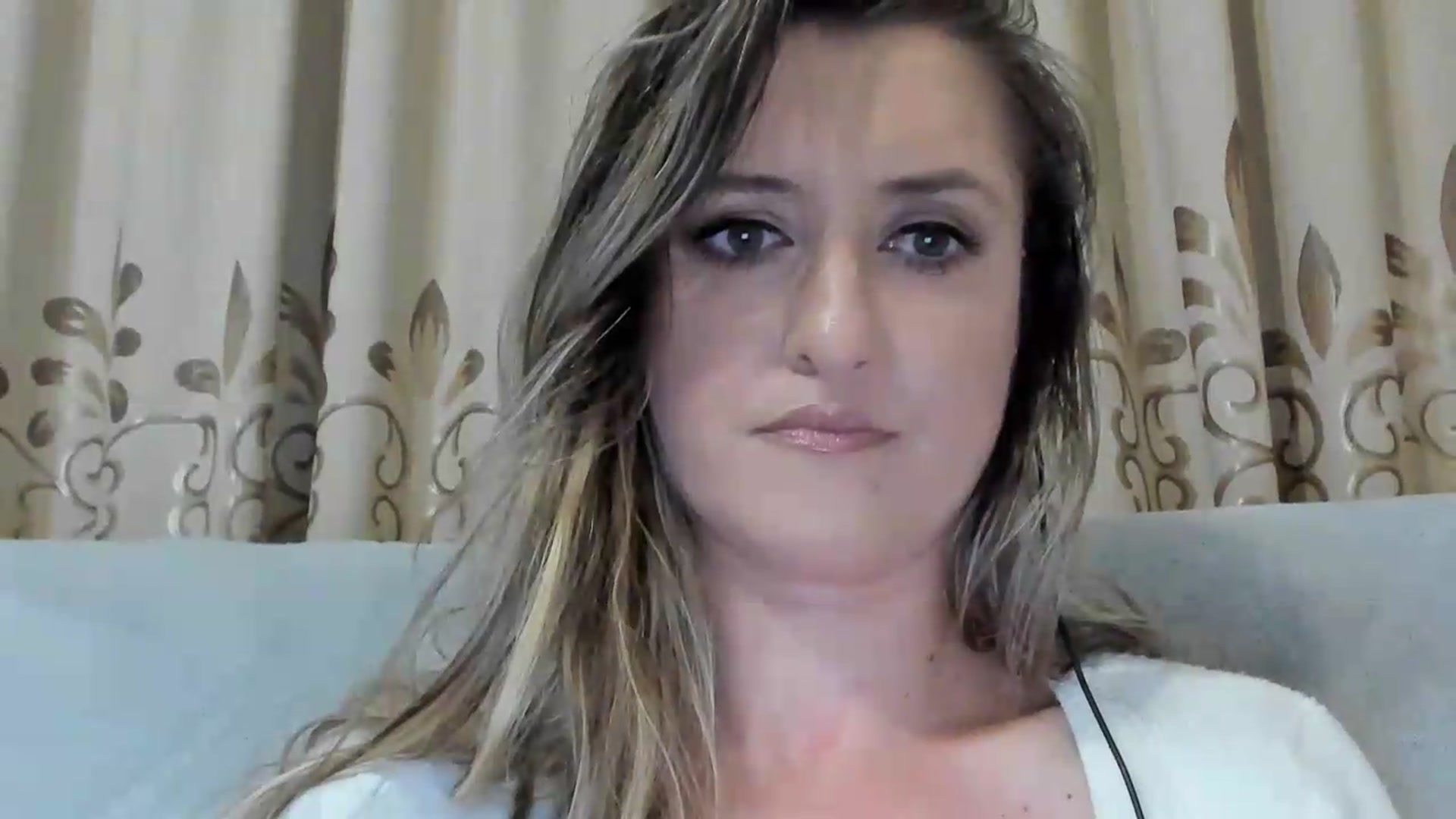 Gallery image thumbnail from BestDream's myfreecams stream on, 06/21/2026, 24:03 image 3 of 20