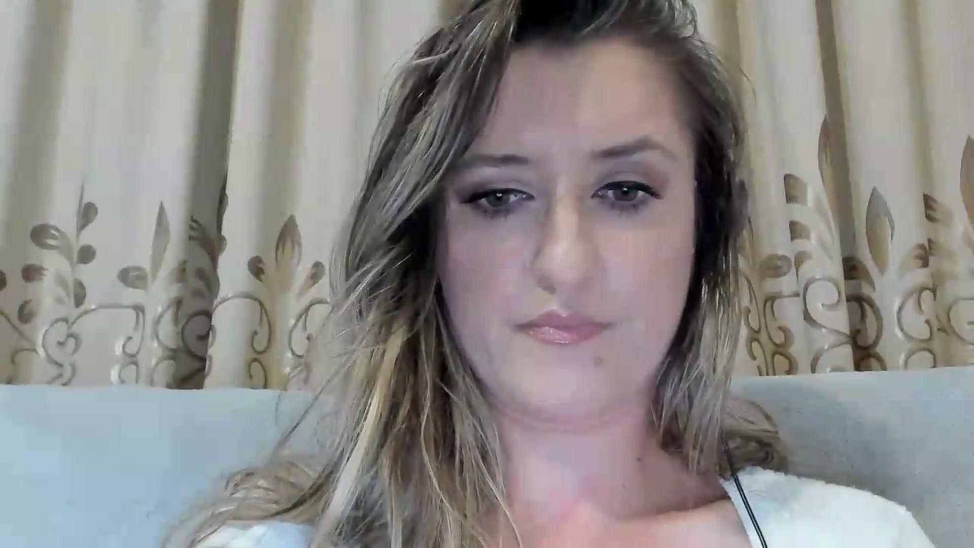 Gallery image thumbnail from BestDream's myfreecams stream on, 06/21/2026, 24:03 image 2 of 20