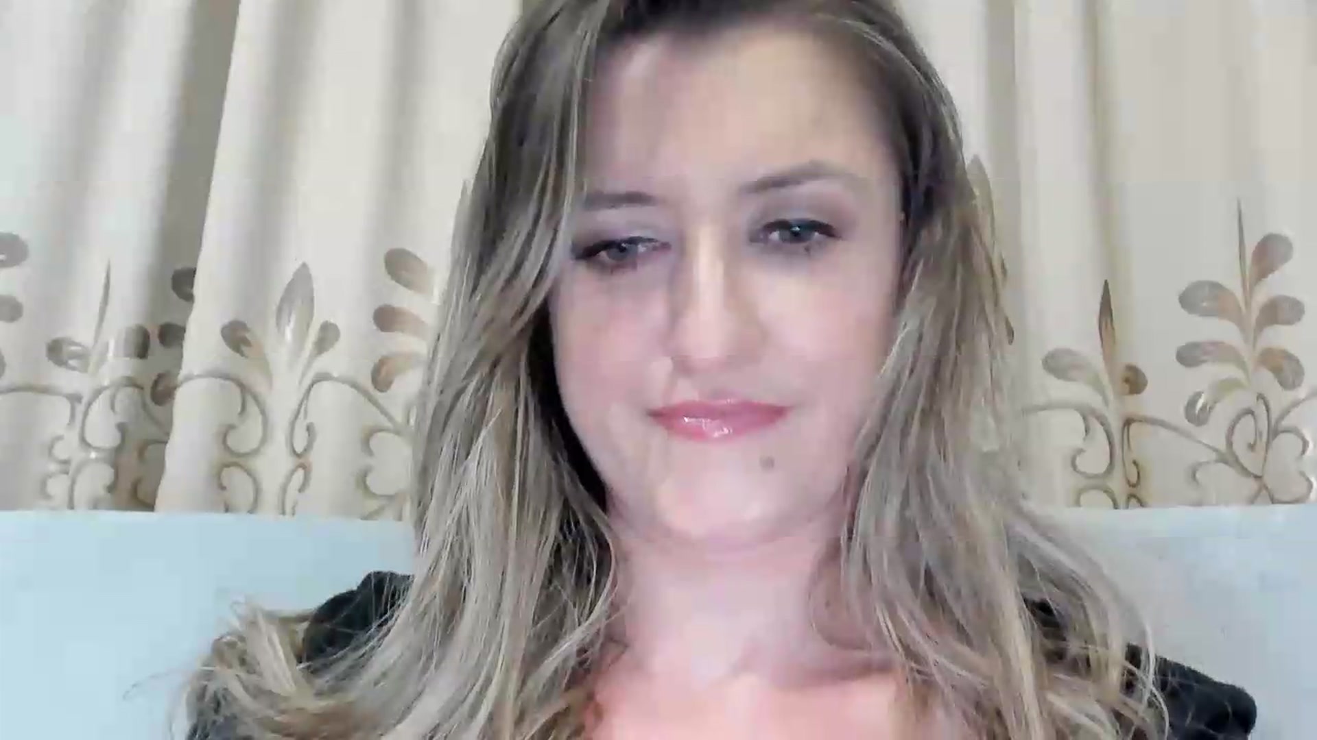 Gallery image thumbnail from BestDream's myfreecams stream on, 06/21/2026, 21:02 image 17 of 20