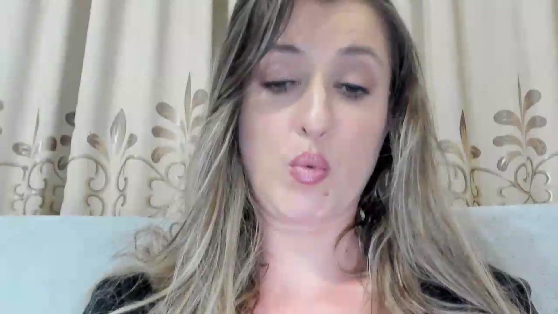 Gallery image thumbnail from BestDream's myfreecams stream on, 06/21/2026, 21:02 image 20 of 20