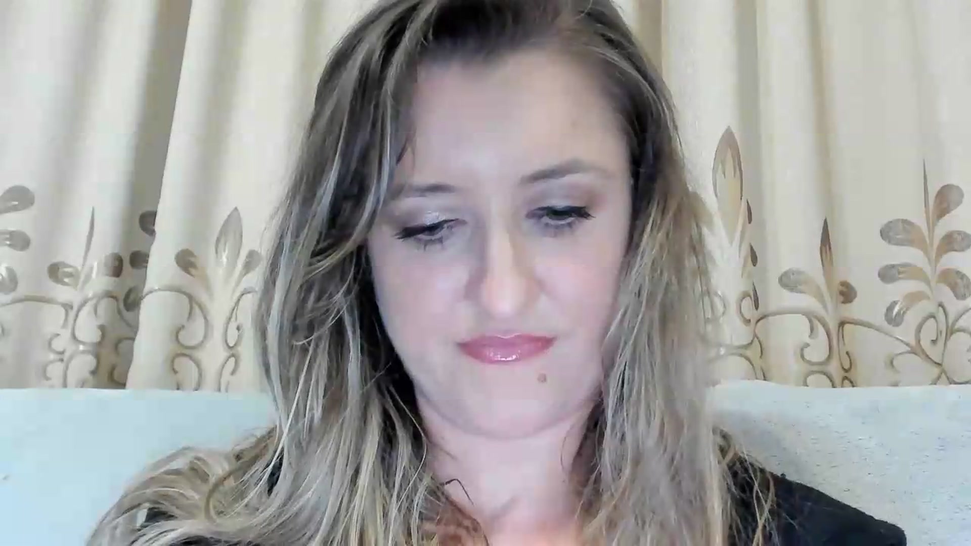 Gallery image thumbnail from BestDream's myfreecams stream on, 06/21/2026, 21:02 image 8 of 20