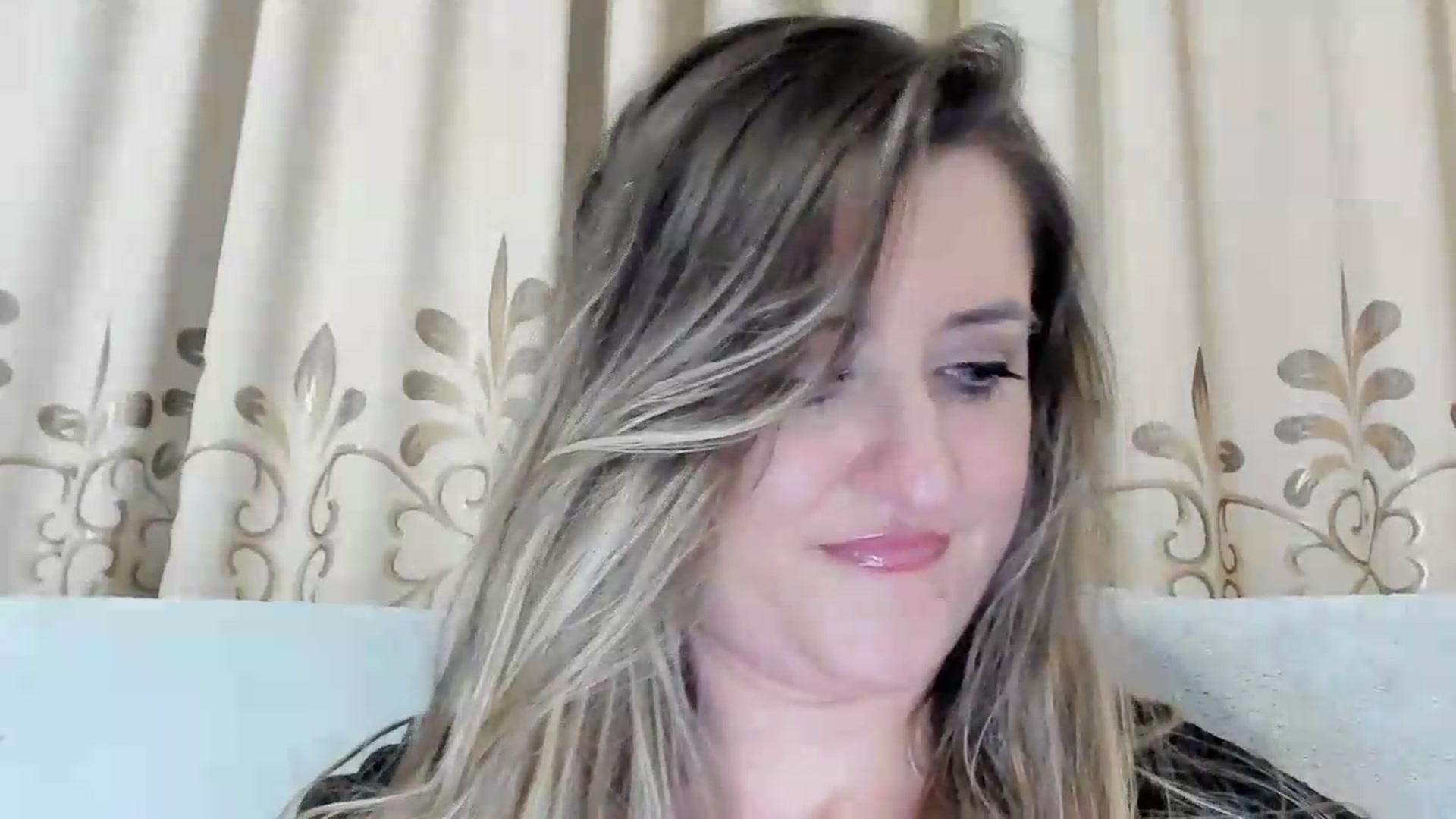 Gallery image thumbnail from BestDream's myfreecams stream on, 06/21/2026, 21:41 image 15 of 20