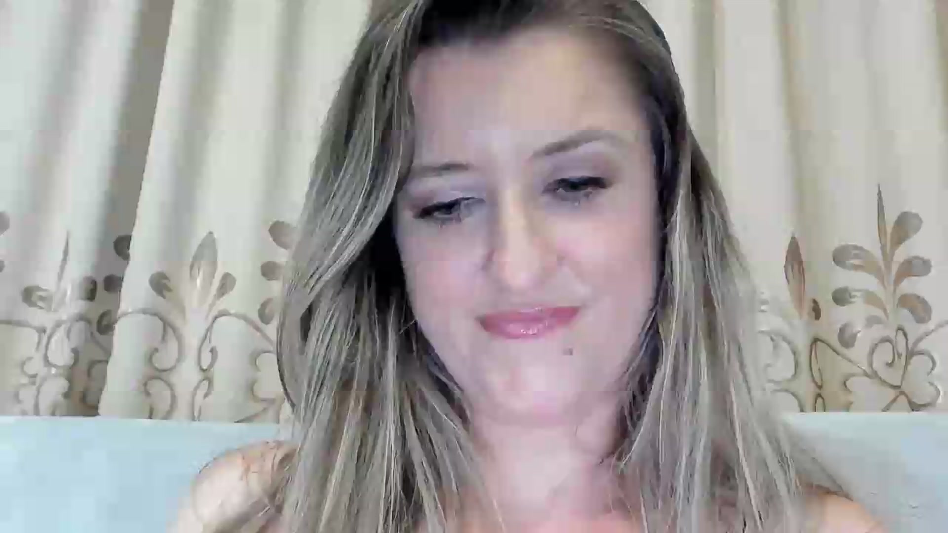Gallery image thumbnail from BestDream's myfreecams stream on, 06/21/2026, 22:59 image 13 of 20