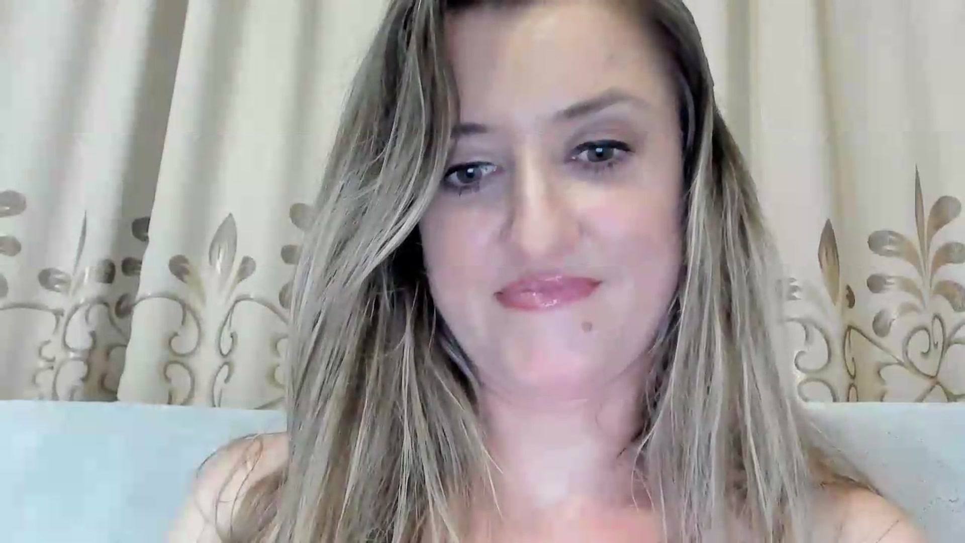 Gallery image thumbnail from BestDream's myfreecams stream on, 06/21/2026, 22:59 image 14 of 20