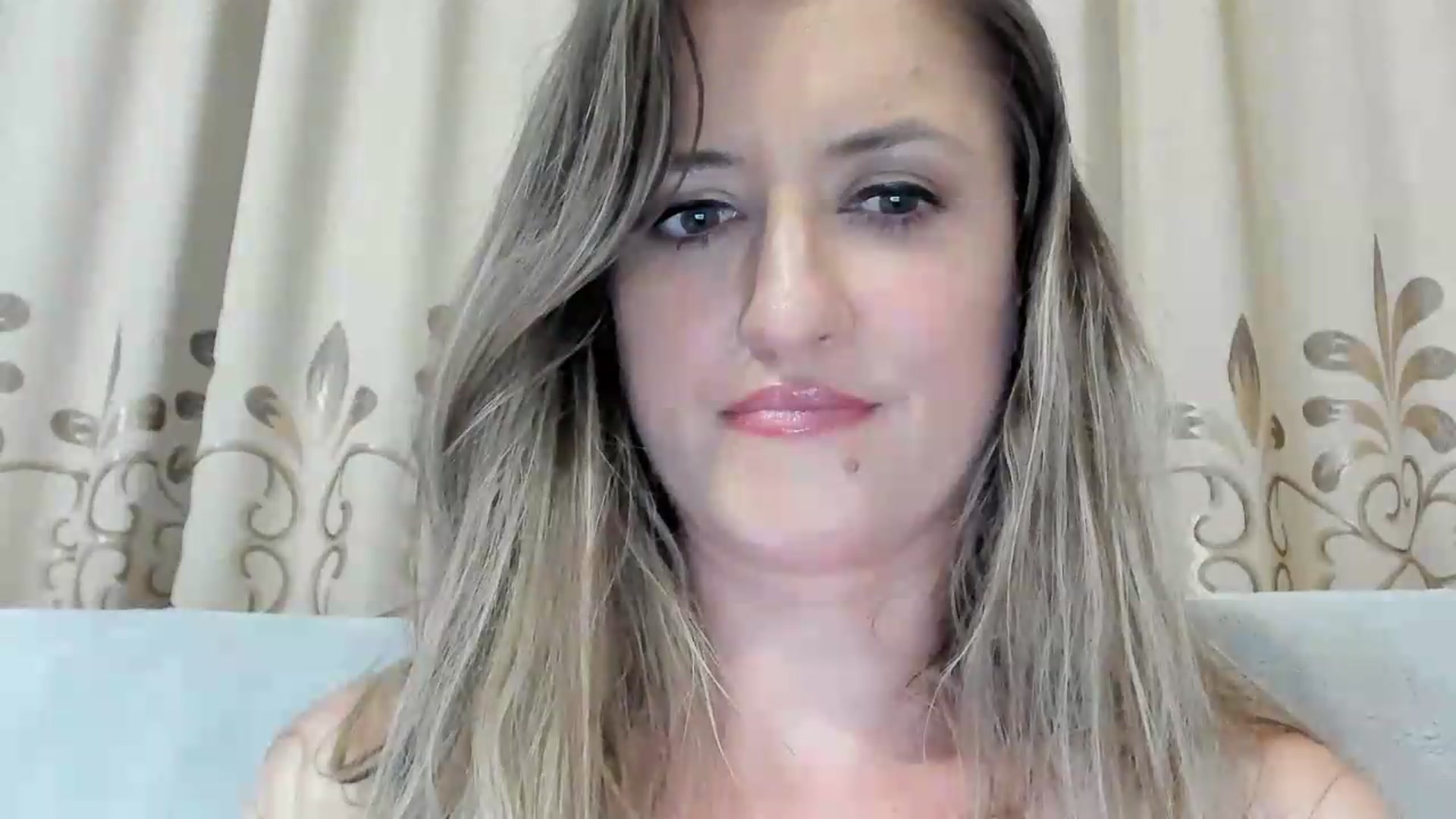 Gallery image thumbnail from BestDream's myfreecams stream on, 06/21/2026, 22:59 image 18 of 20